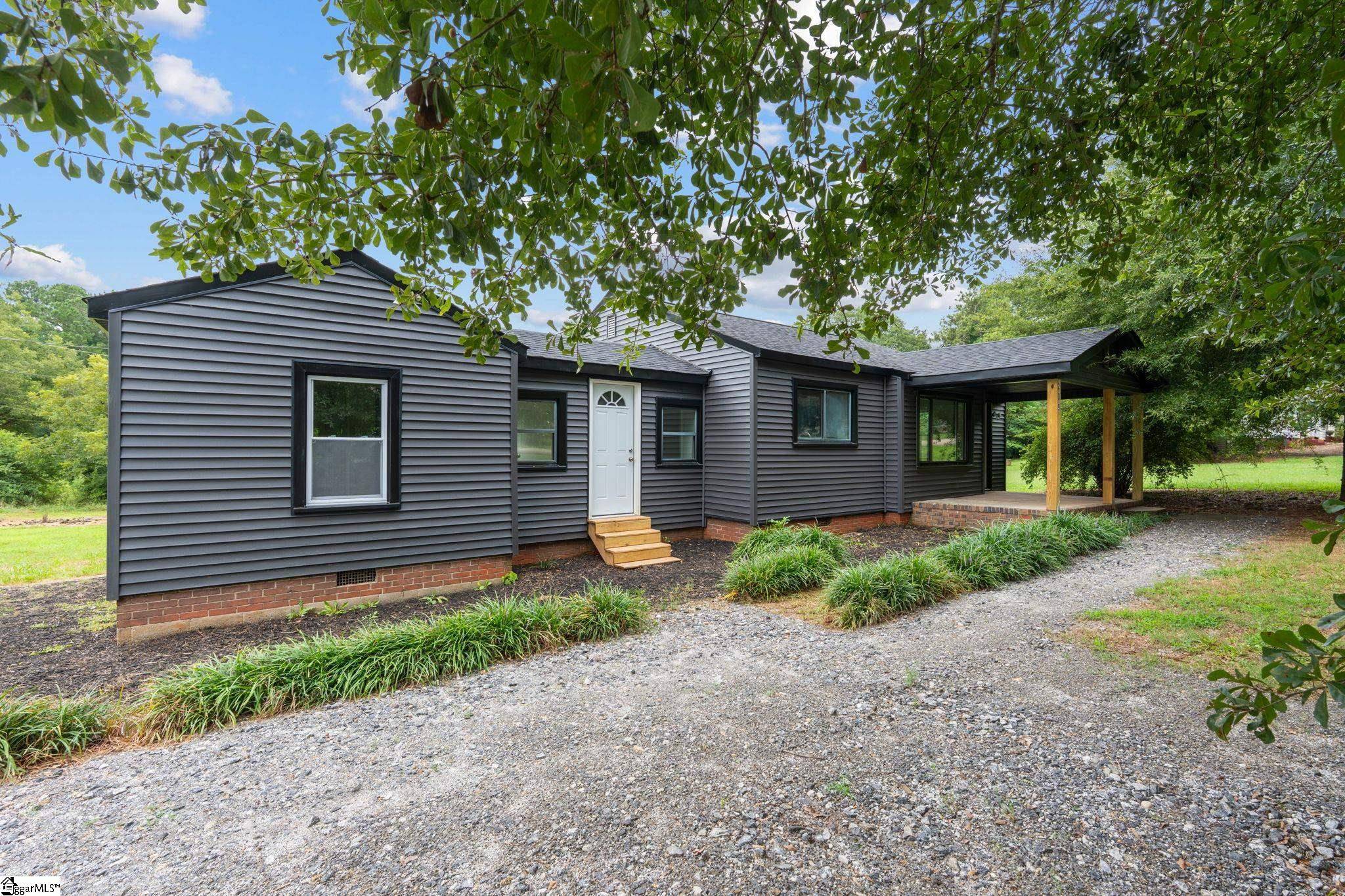 Belton, SC 29627,209 Blue Ridge Circle