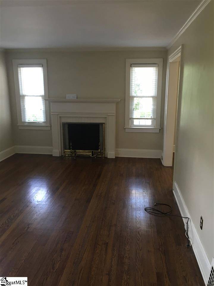 Greenville, SC 29609,9 E Mountain View Avenue