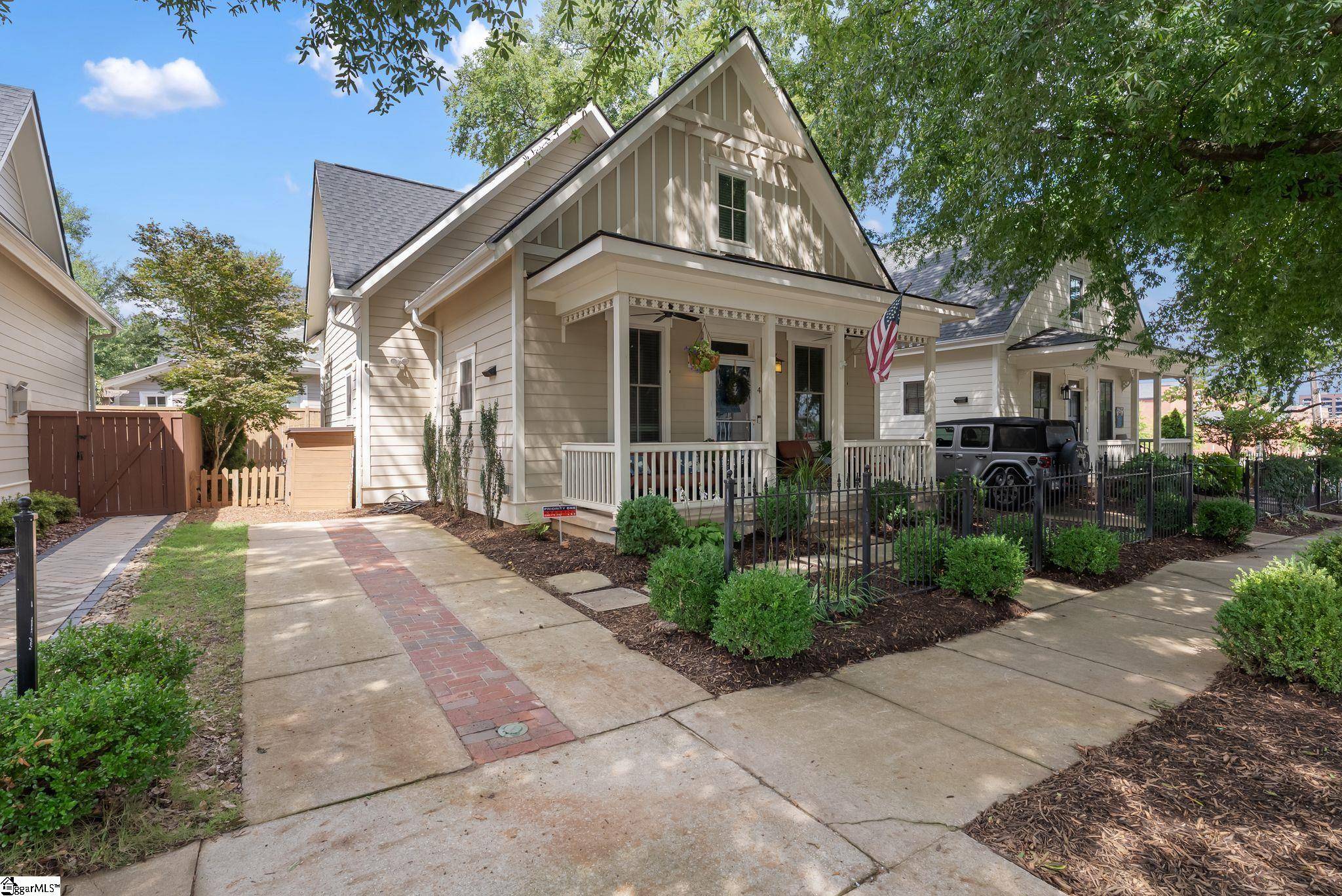 Greenville, SC 29601,4 Asbury Avenue