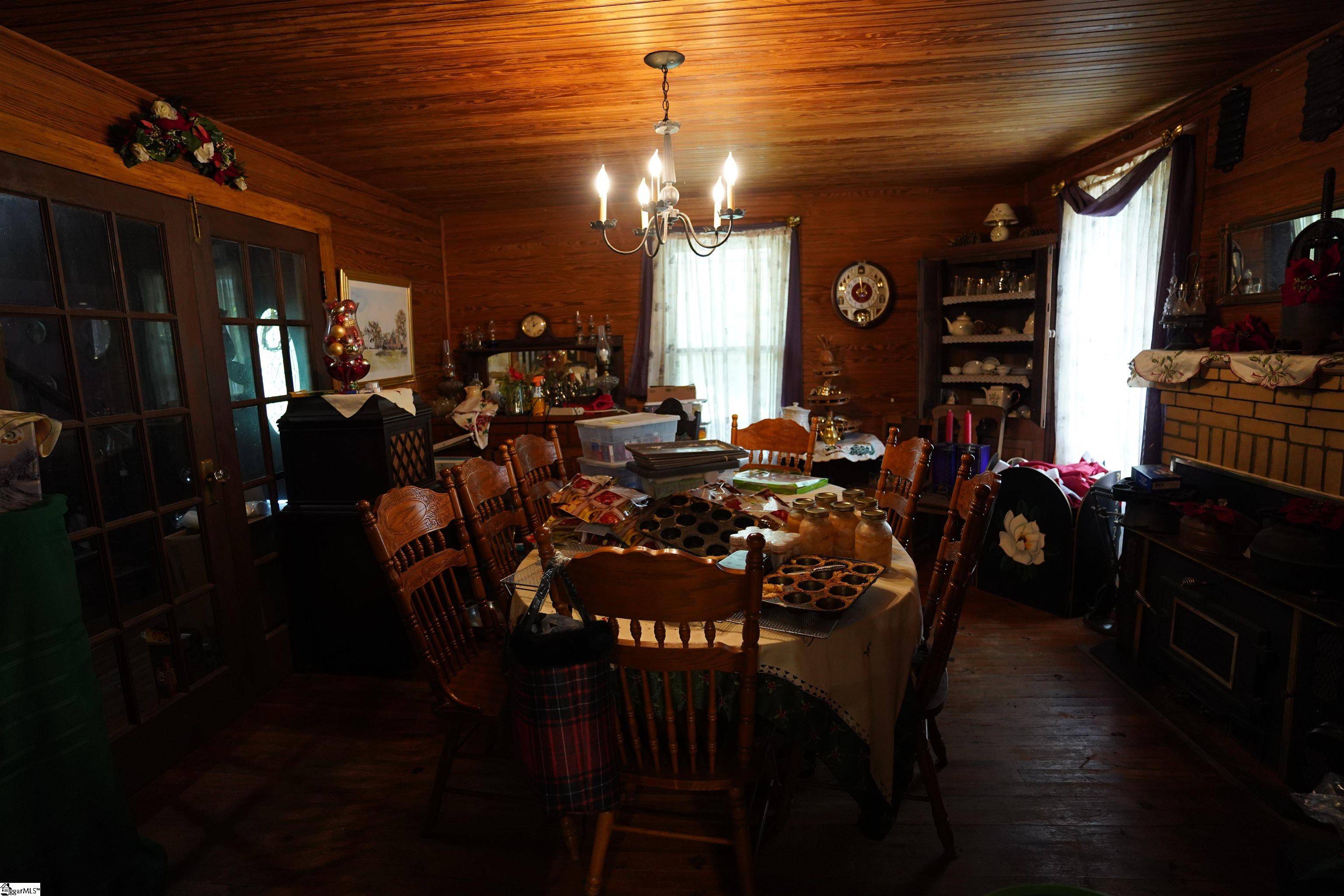 Landrum, SC 29356,1212 Pleasant Hill Road