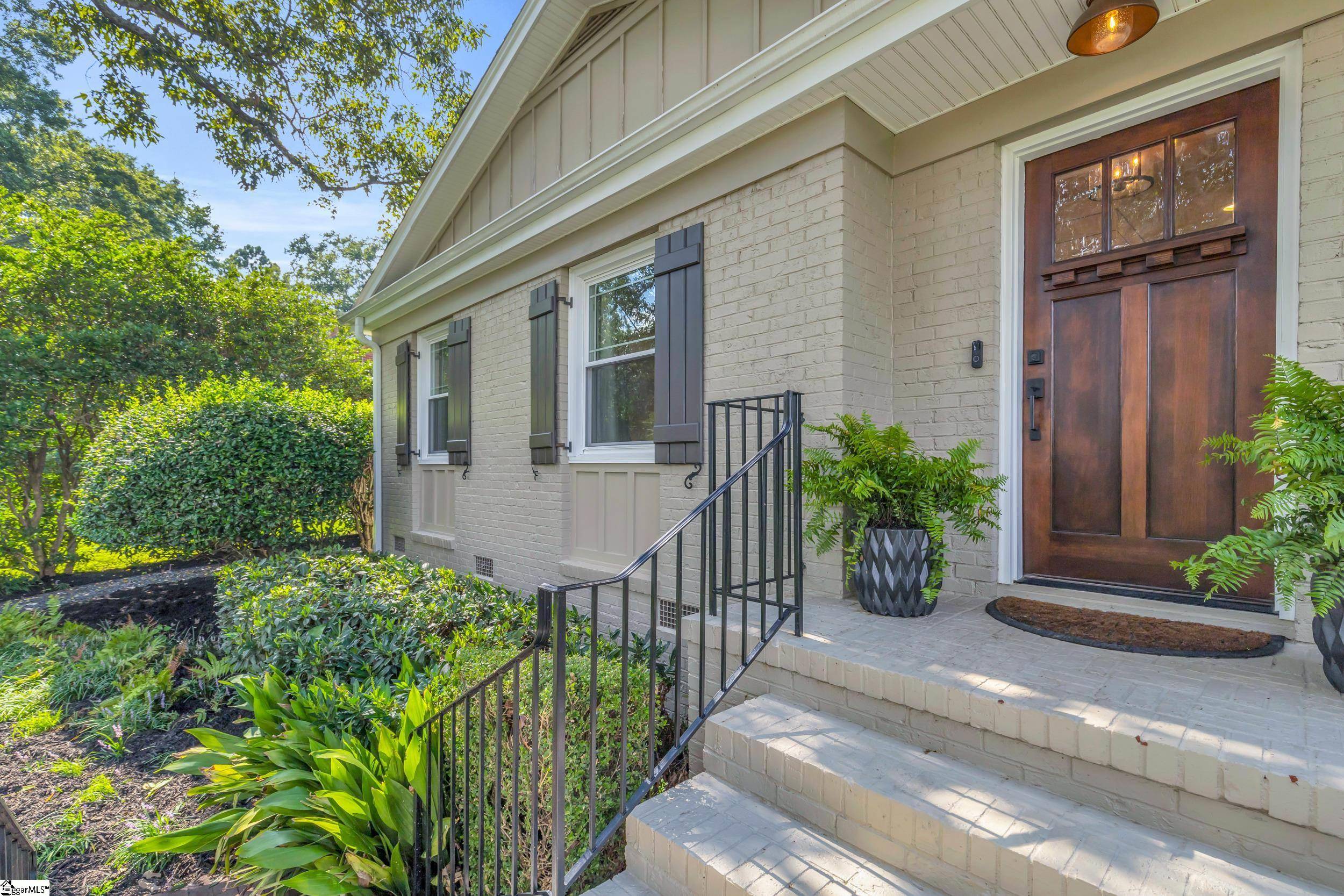 Easley, SC 29640-3617,205 Grigsby Avenue