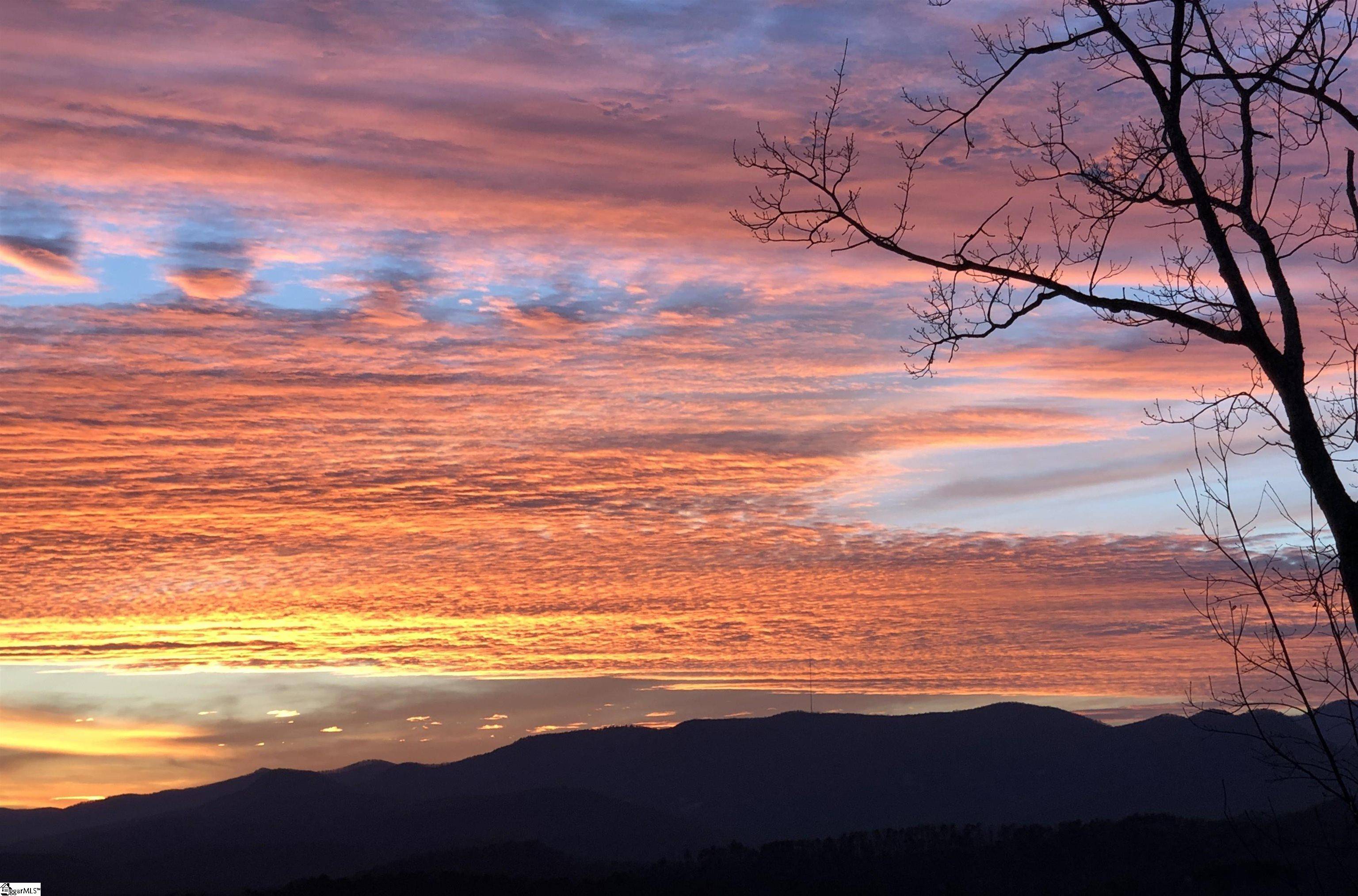 Marietta, SC 29661,156 Cherokee Rose Trail