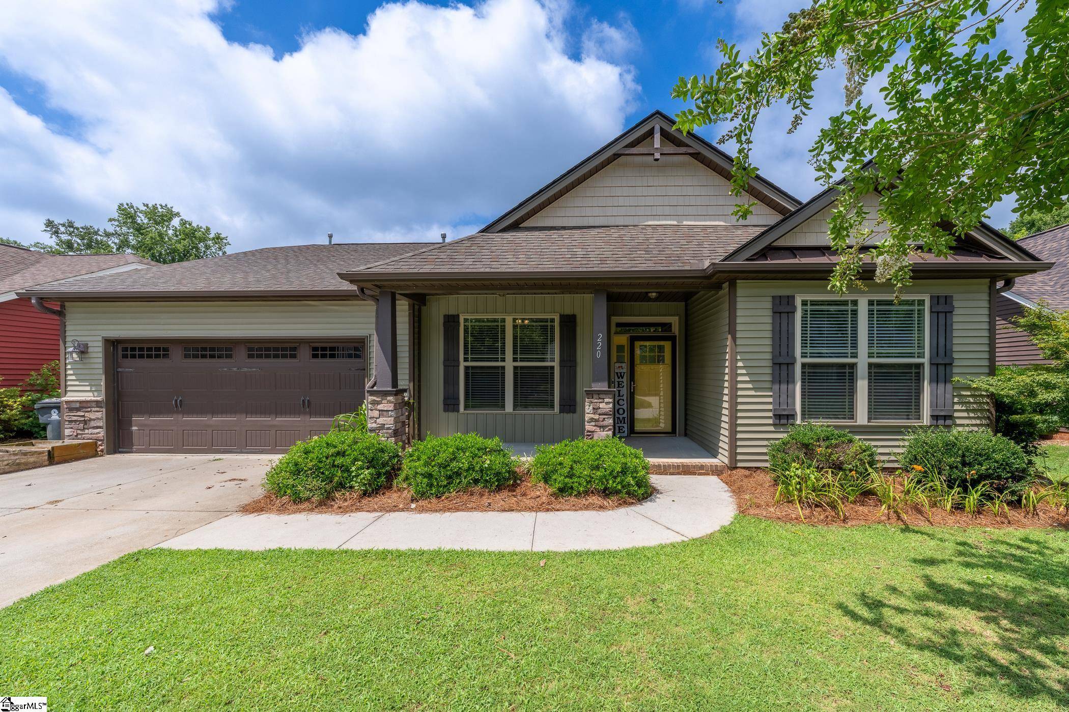 Simpsonville, SC 29681,220 Finley Hill Court