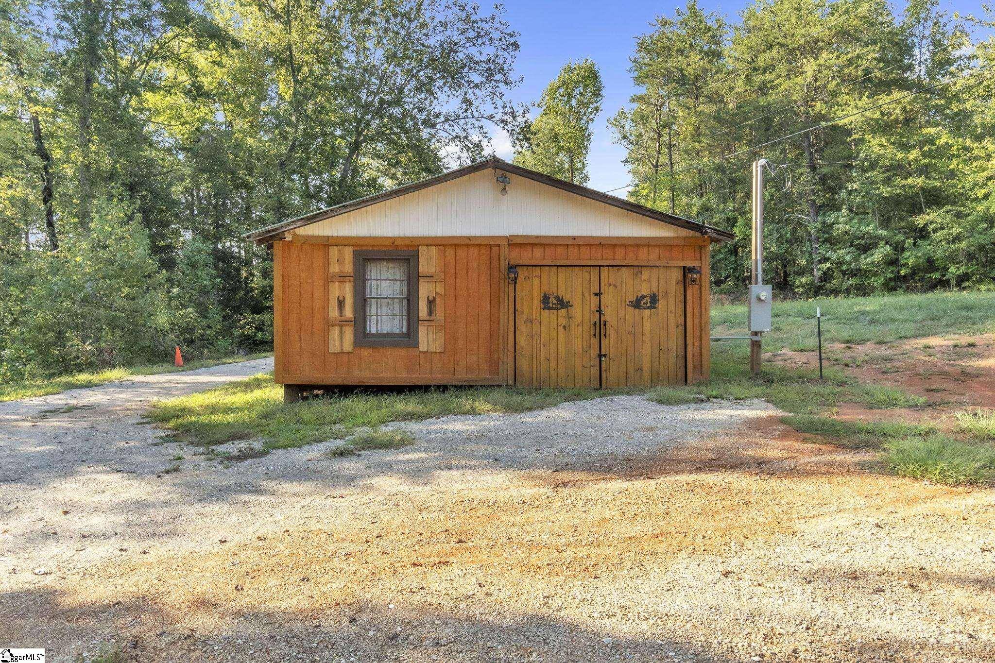 Greer, SC 29651,4221 N Blue Ridge Drive