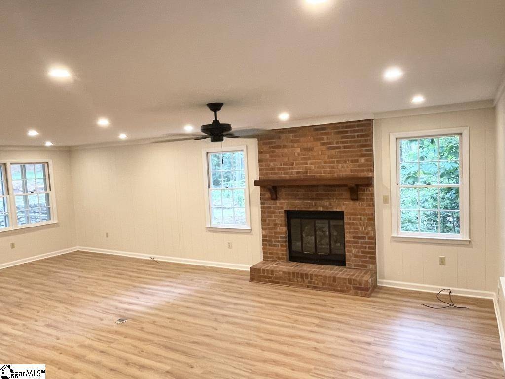 Moore, SC 29369,122 River Ridge Drive