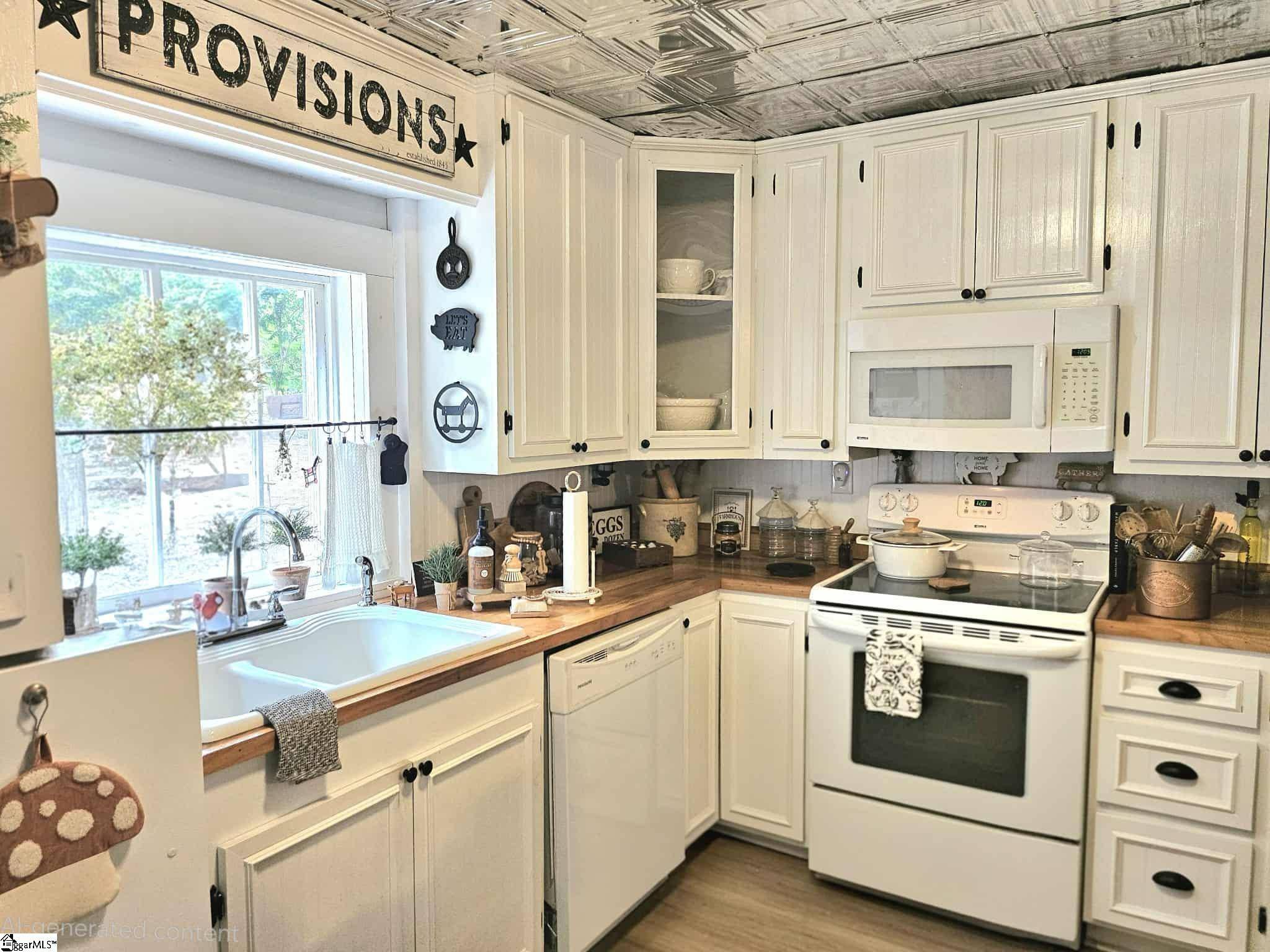 Tryon, NC 28782,289 Carson Street