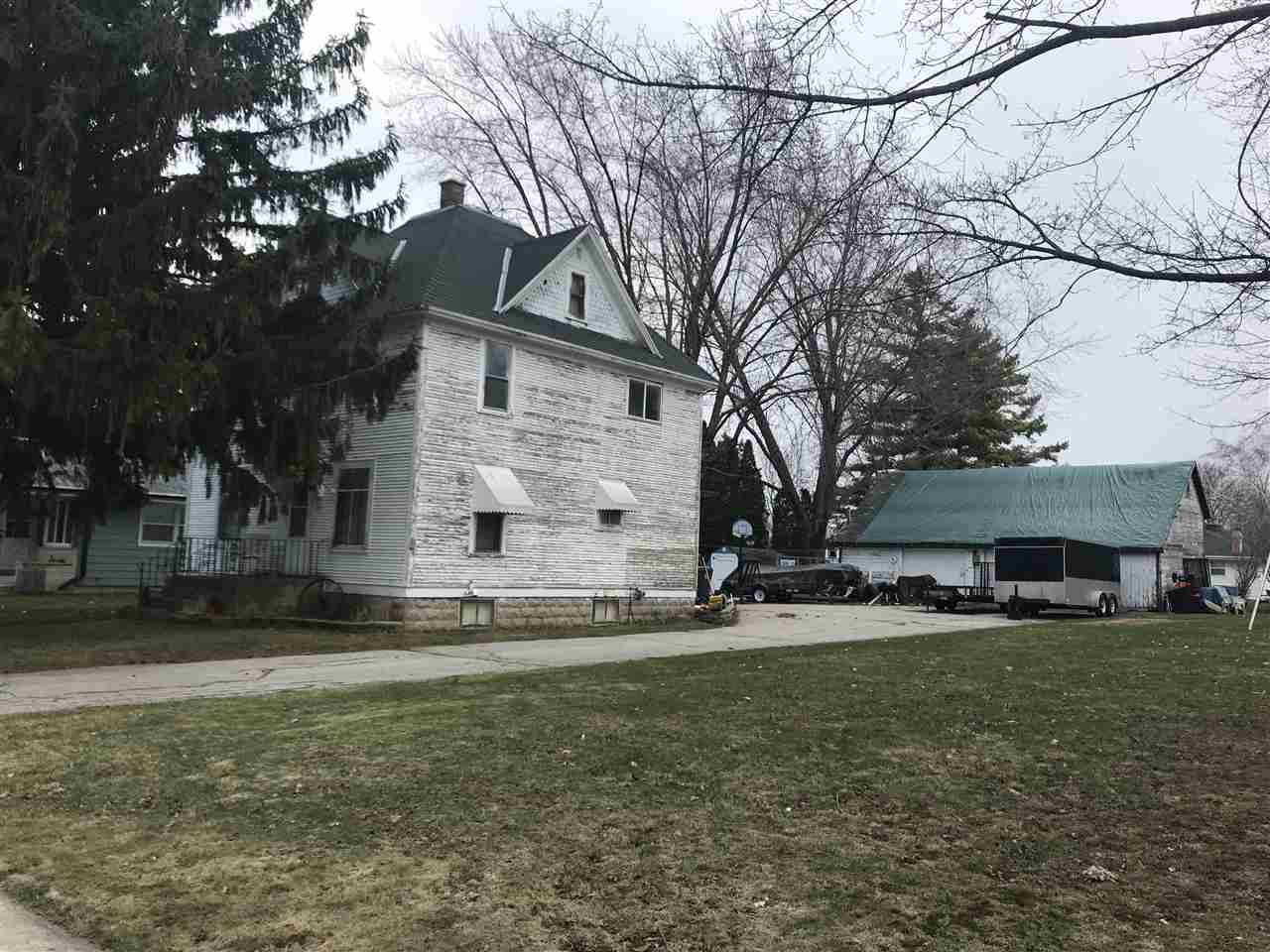 Random Lake, WI 53075,622 WESTERN AVE