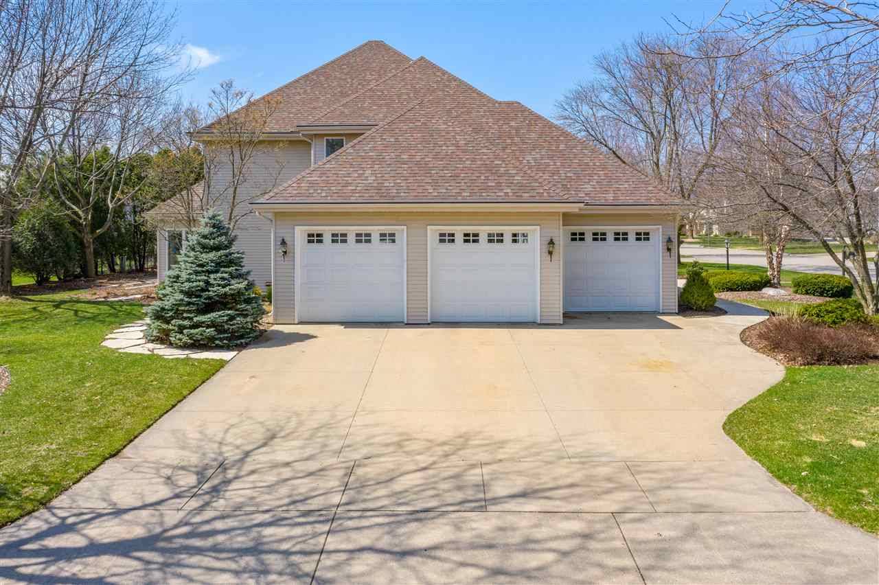 Appleton, WI 54913,611 E TIMBERLINE DR