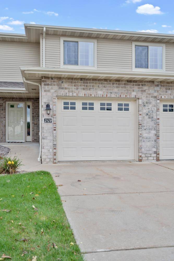De Pere, WI 54115-7131,2129 TRAILSIDE LN