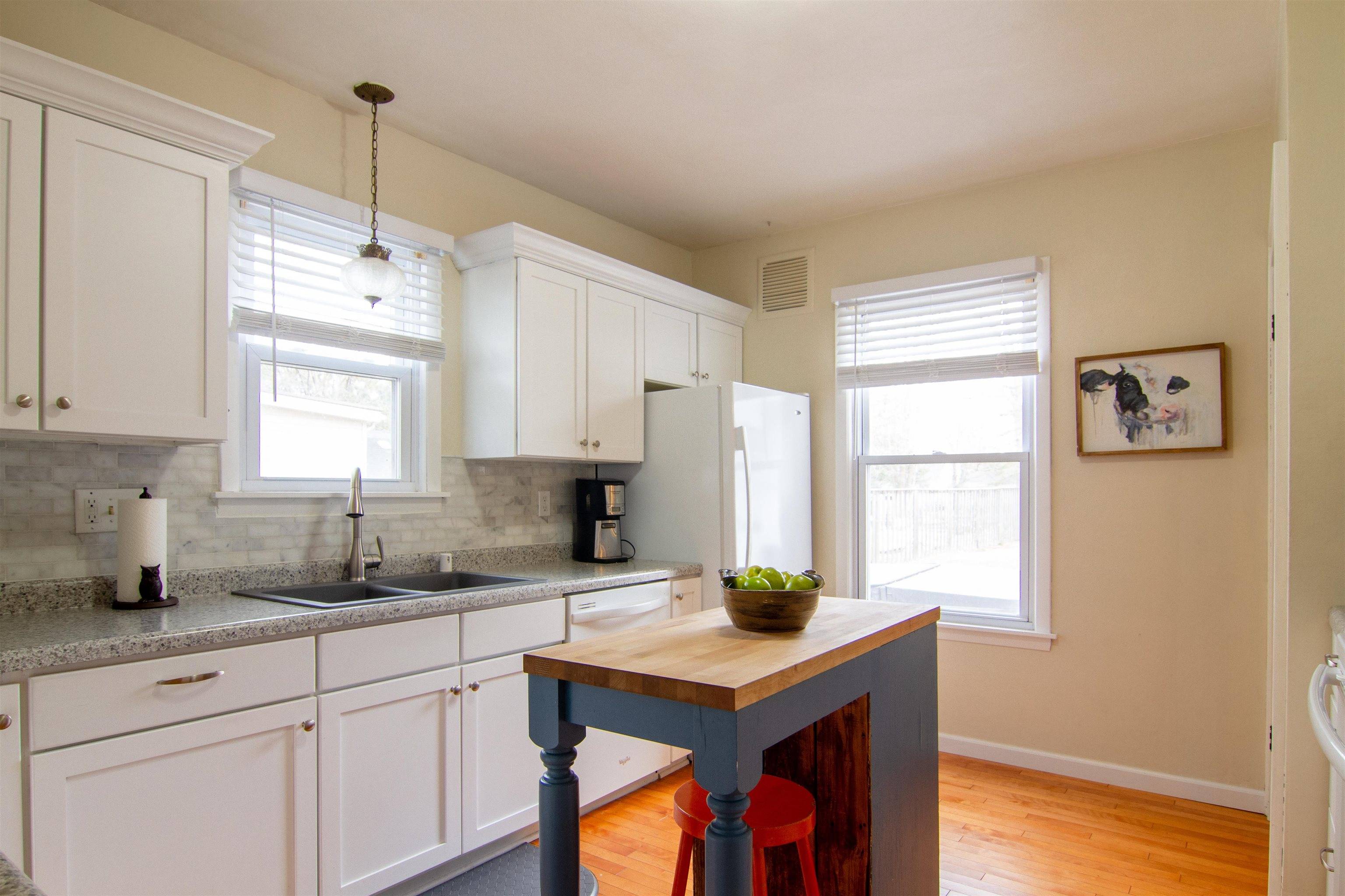 Appleton, WI 54915,912 S KERNAN AVE