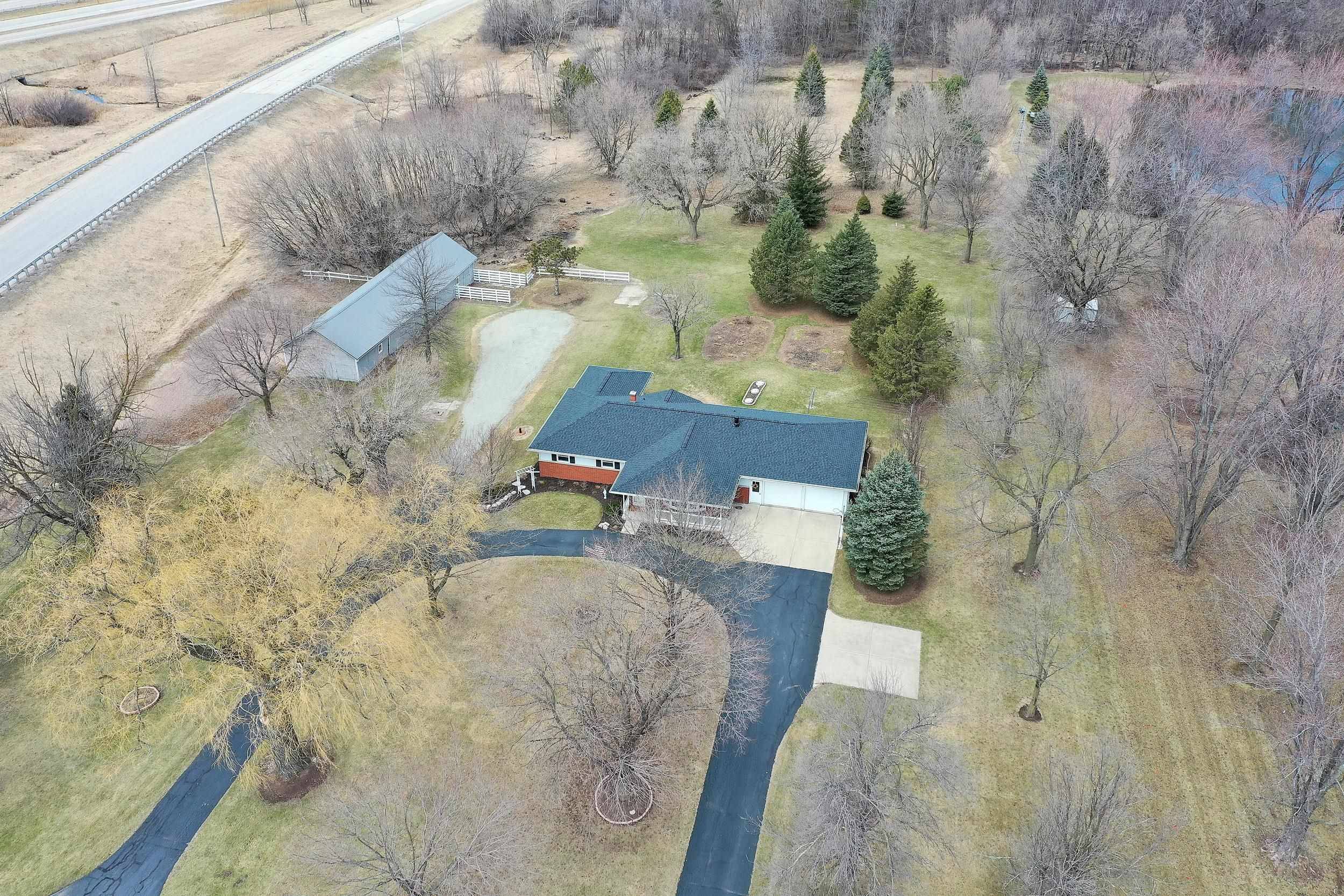 De Pere, WI 54115-9145,2566 E FREEDOM RD