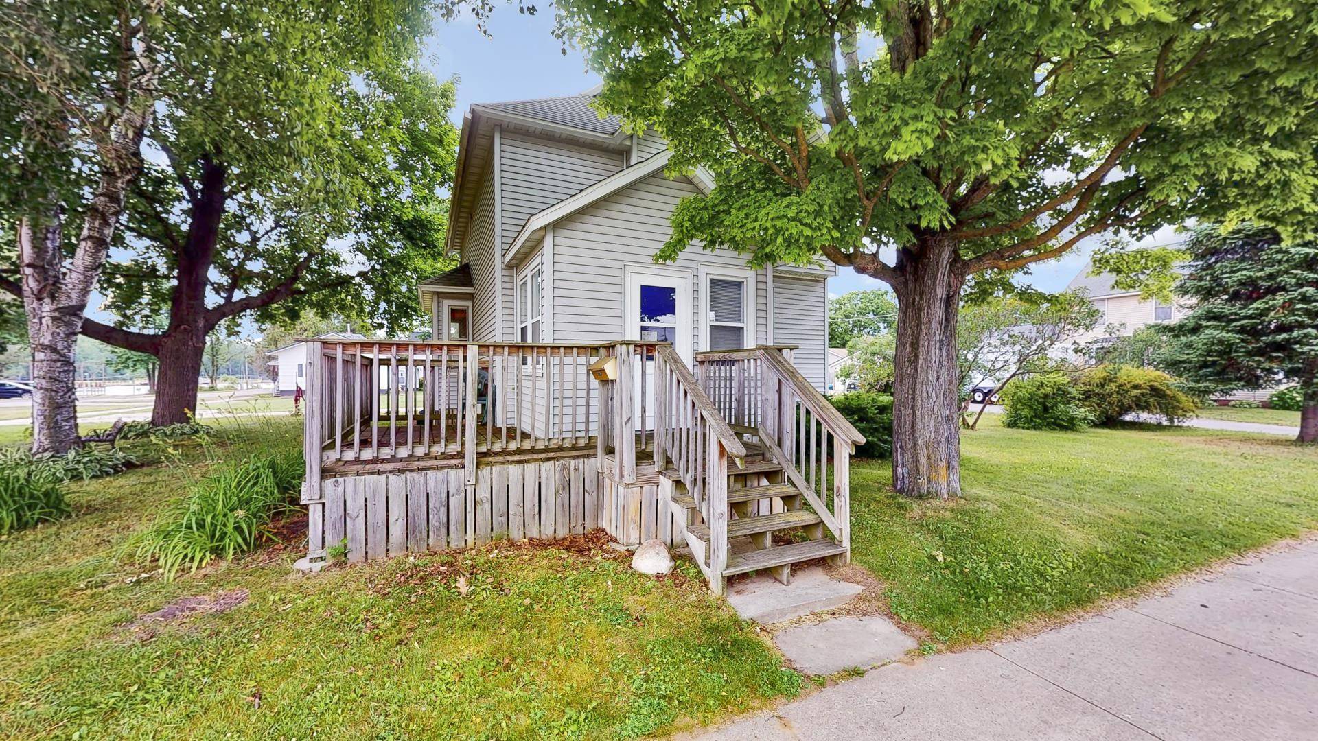 Oconto Falls, WI 54154,405 N MAIN ST