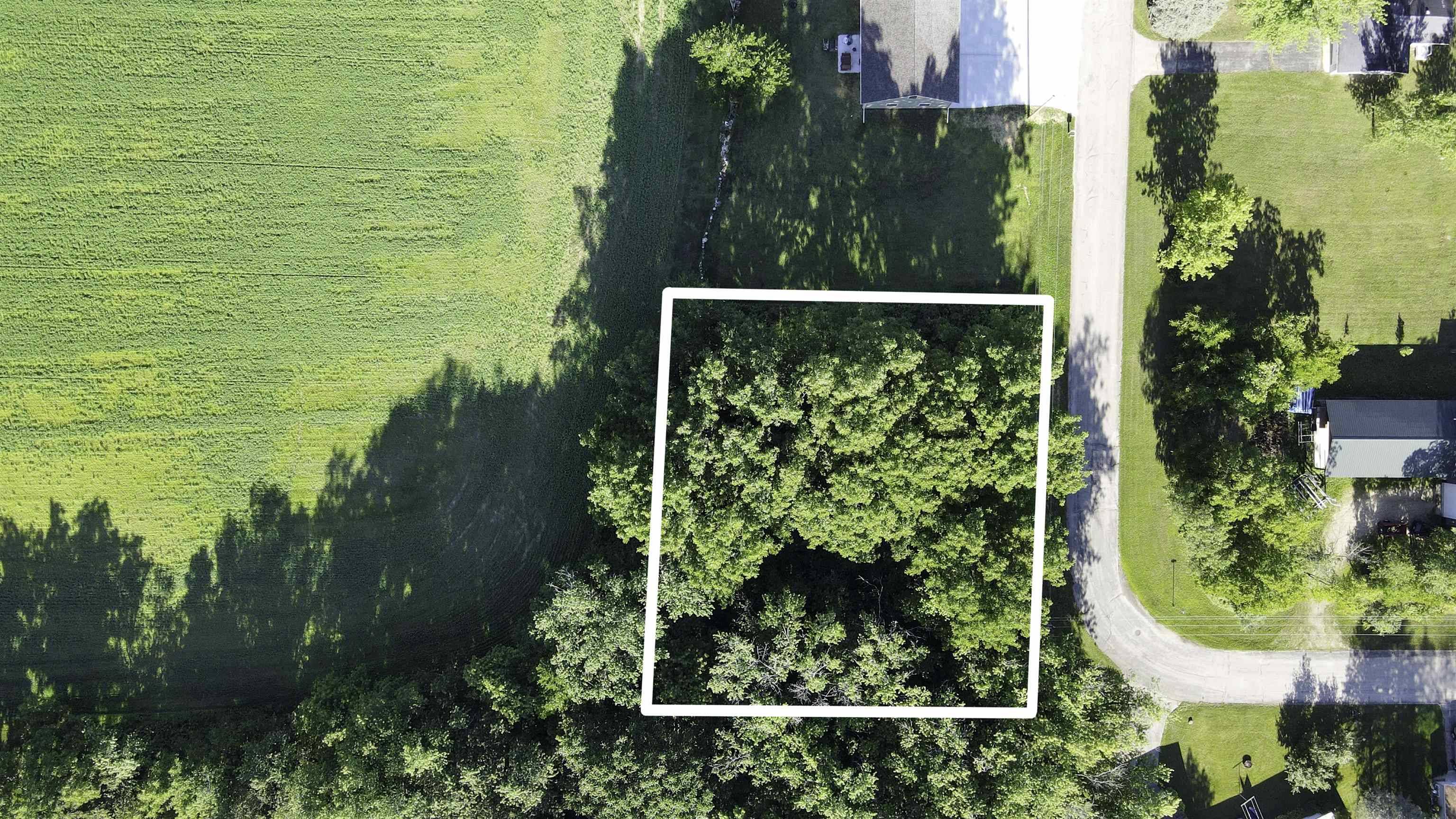 Markesan, WI 53946,CENTER ST