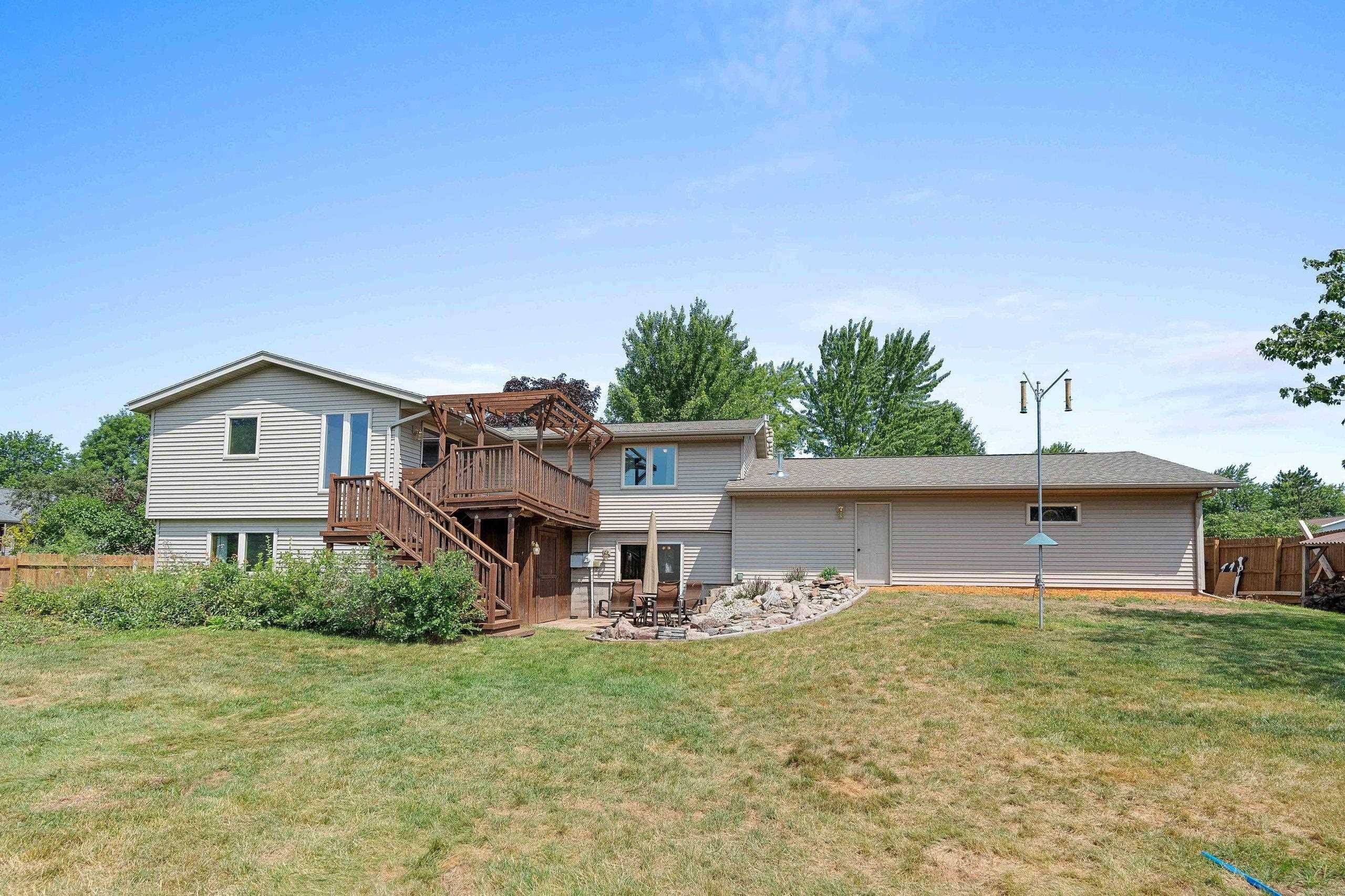 Merrill, WI 54452,1207 VAN BUREN ST