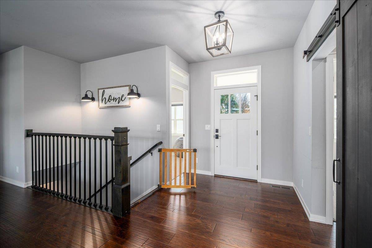 Appleton, WI 54914,5710 W SPENCER ST