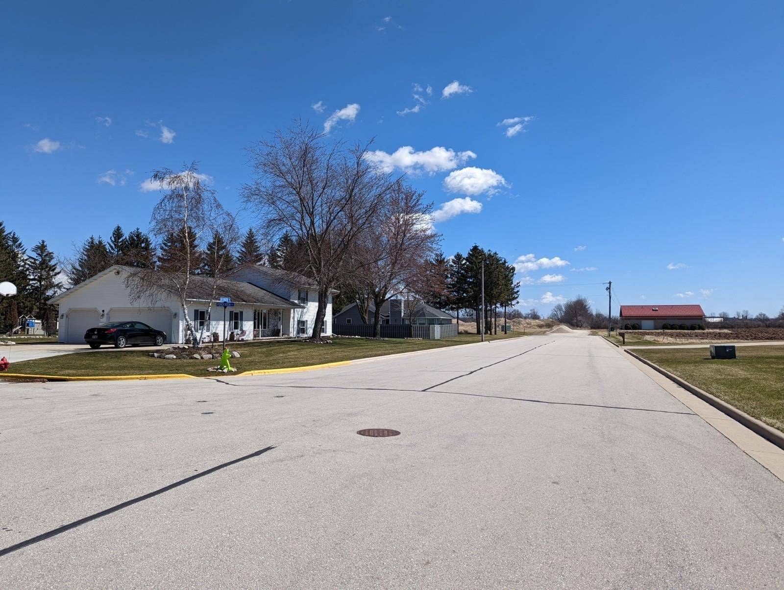 Reedsville, WI 54230,404 DEERVIEW DR #12