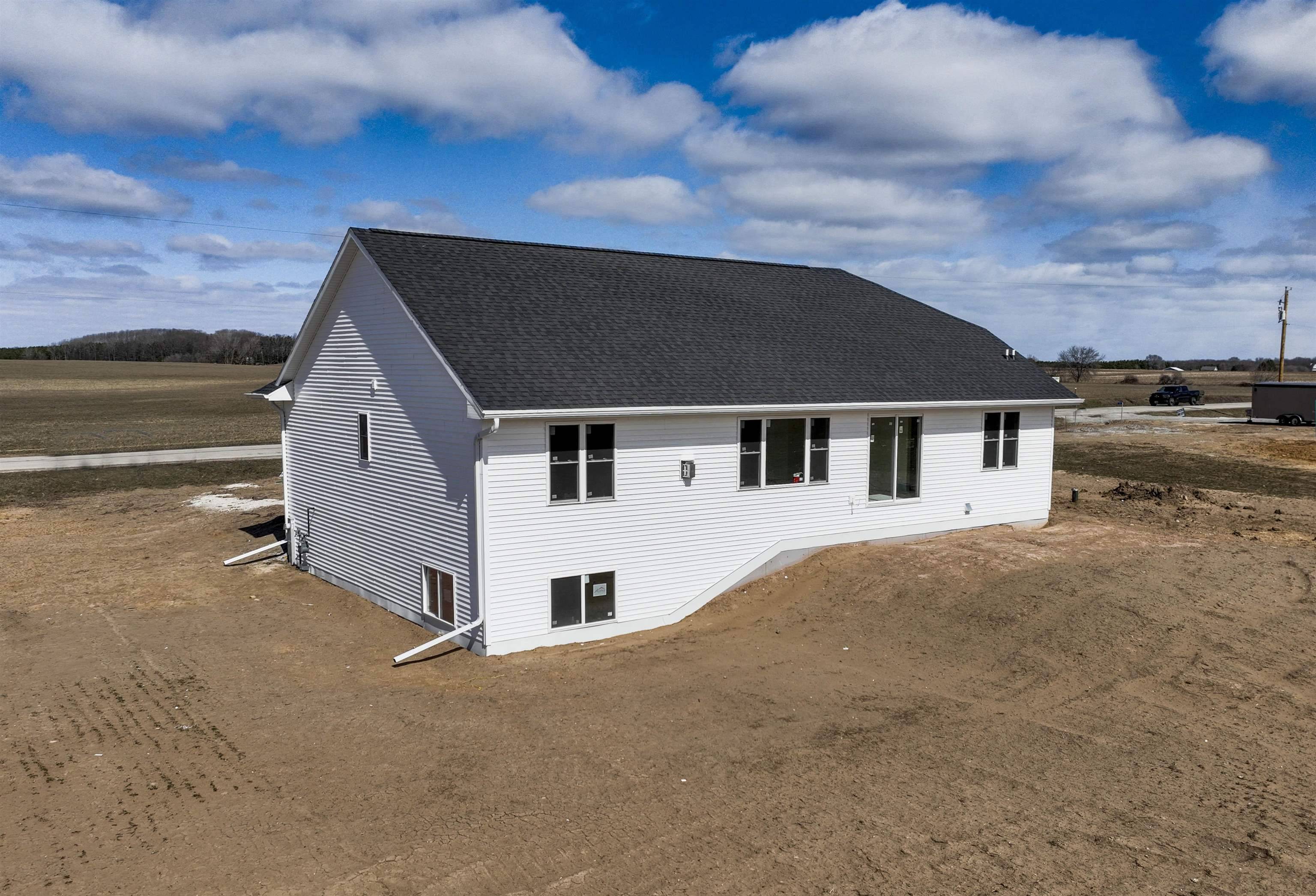 Suamico, WI 54313,3757 WESTPOINT RD