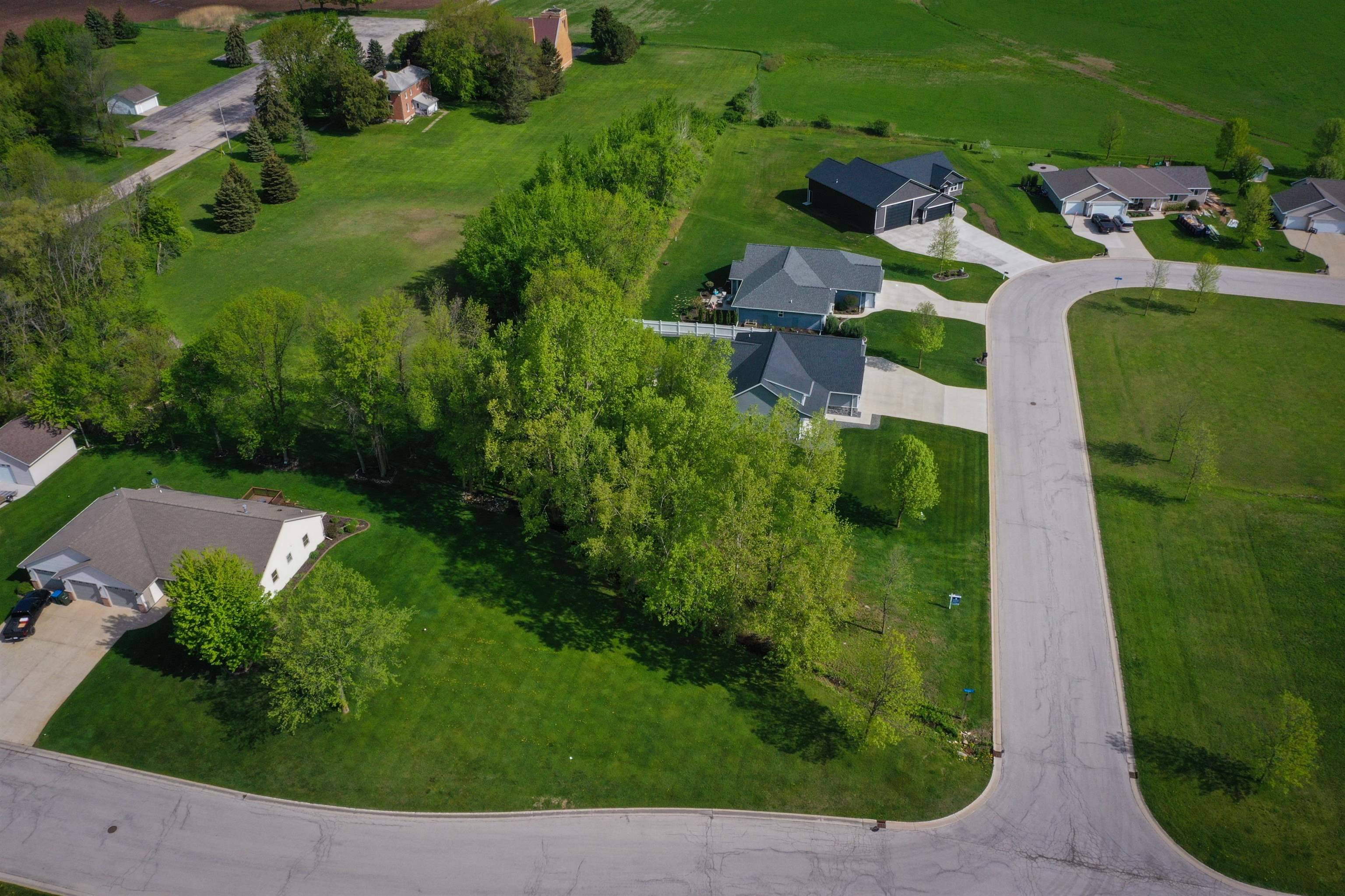 New Franken, WI 54229,2481 CLAUDIA LN