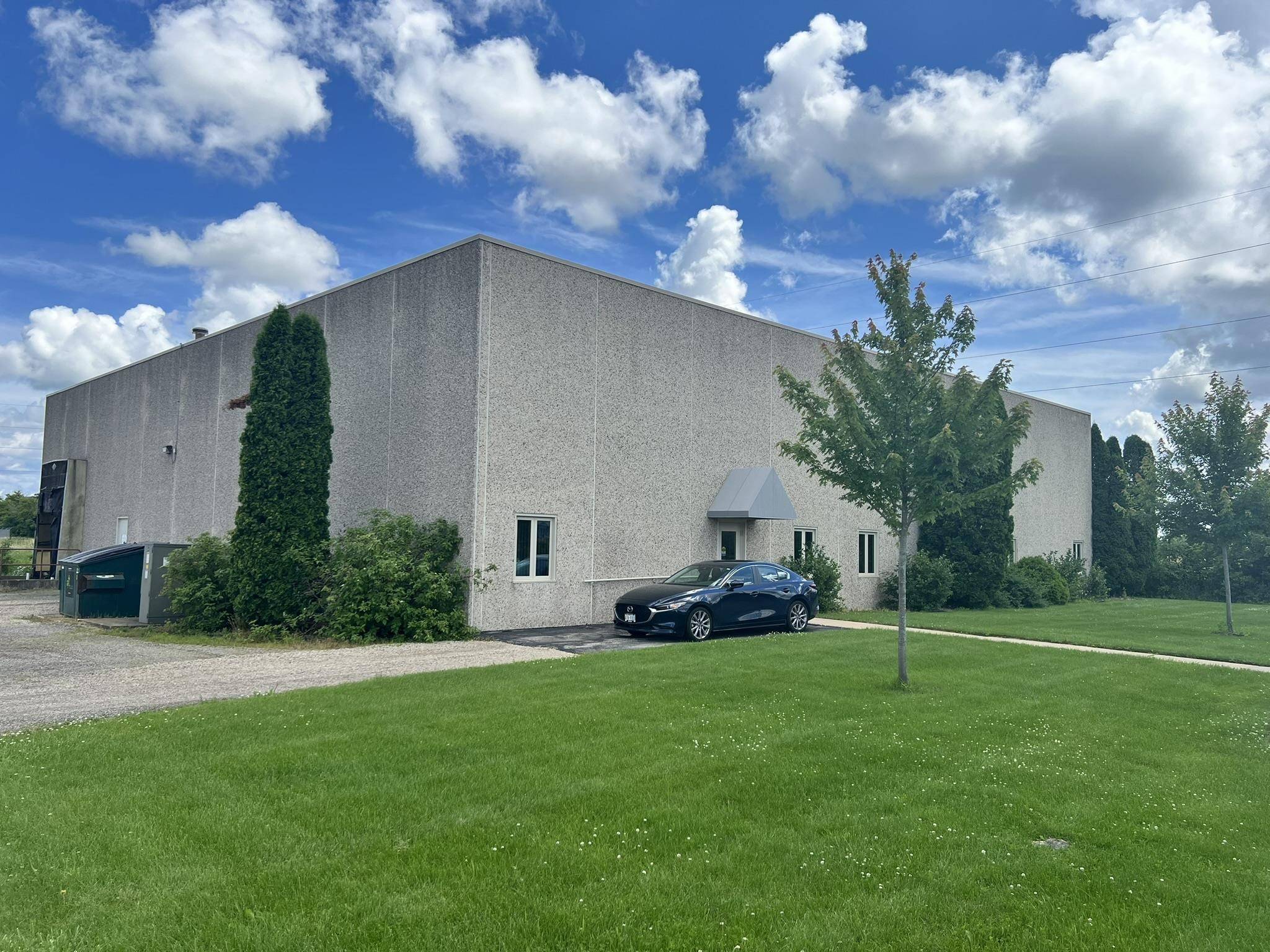 Omro, WI 54963,250 INDUSTRIAL DR