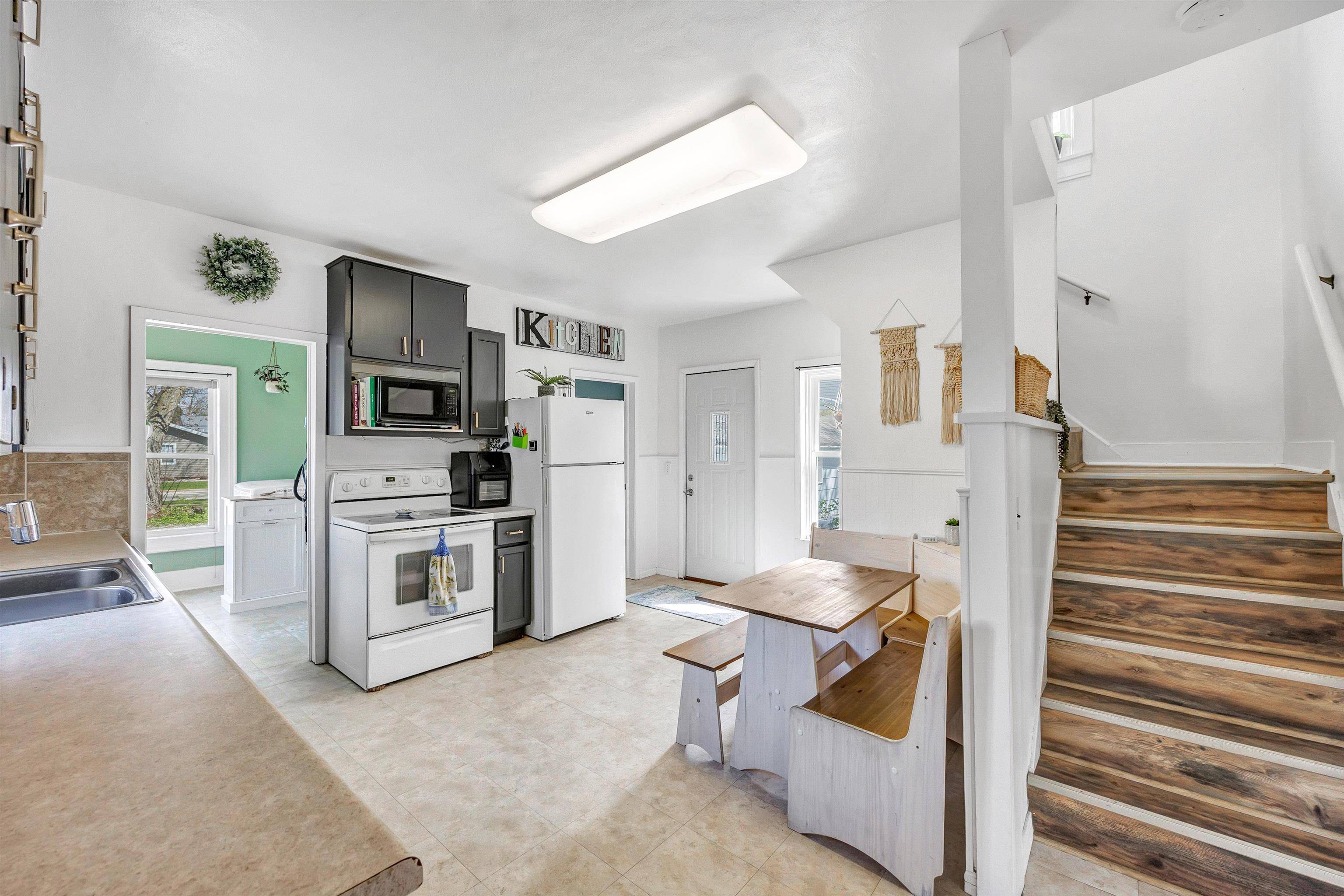 Seymour, WI 54164,316 W HIGH ST