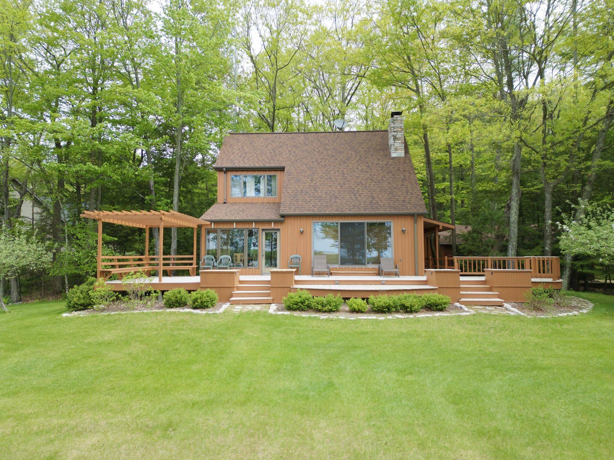 Crandon, WI 54520,4203 LAKE LUCERNE DR