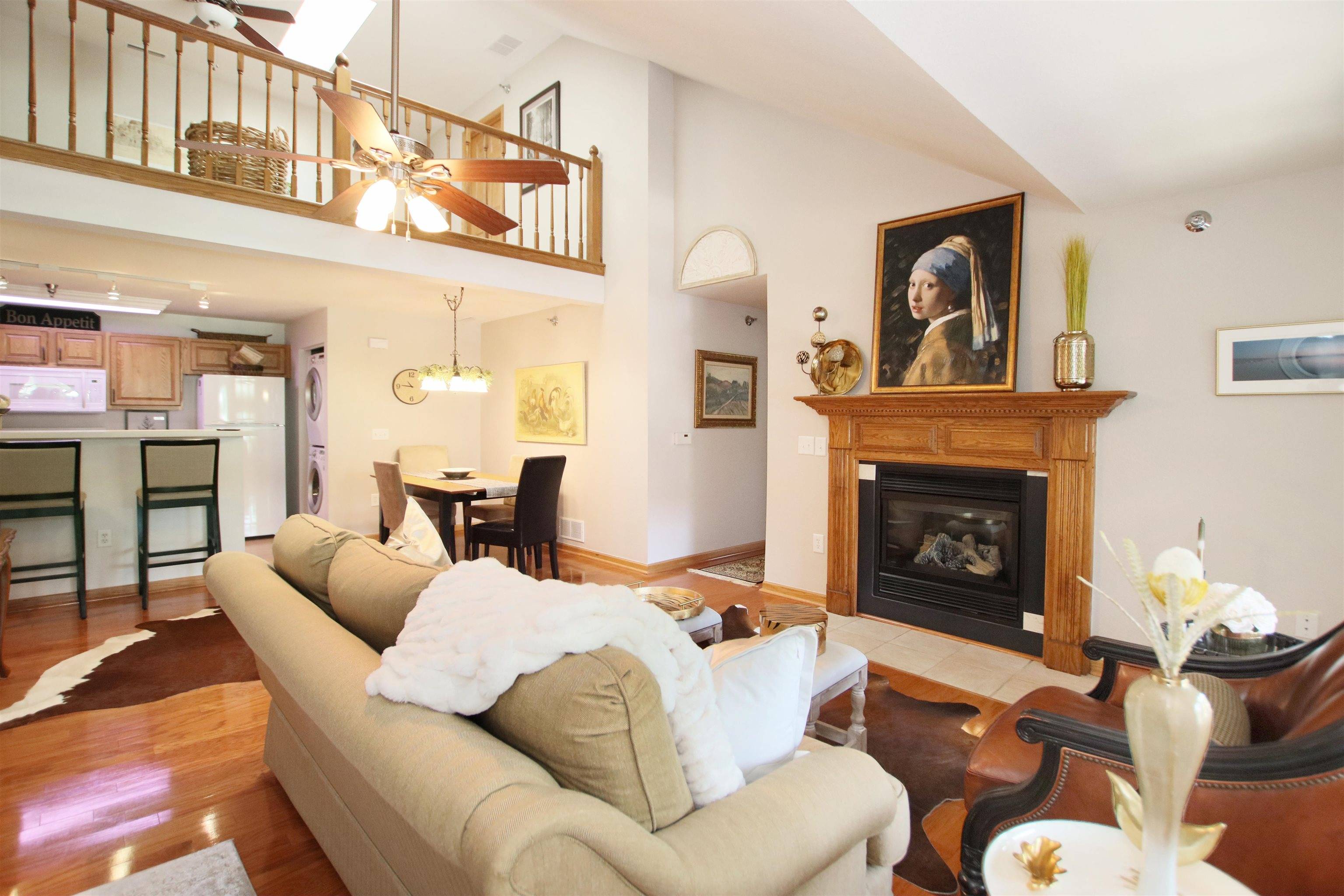 West Bend, WI 53090,450 N SILVERBROOK DR #202