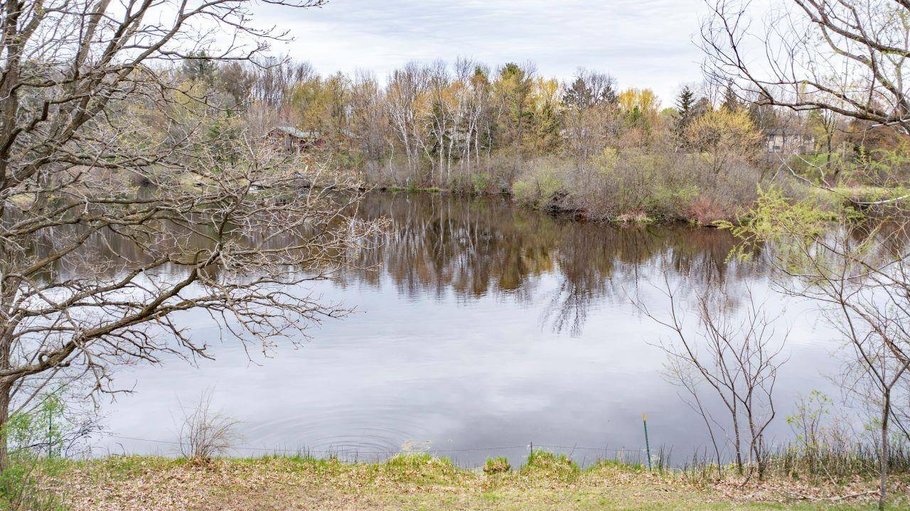 Clintonville, WI 54929-9011,N10910 LAKESHORE RD
