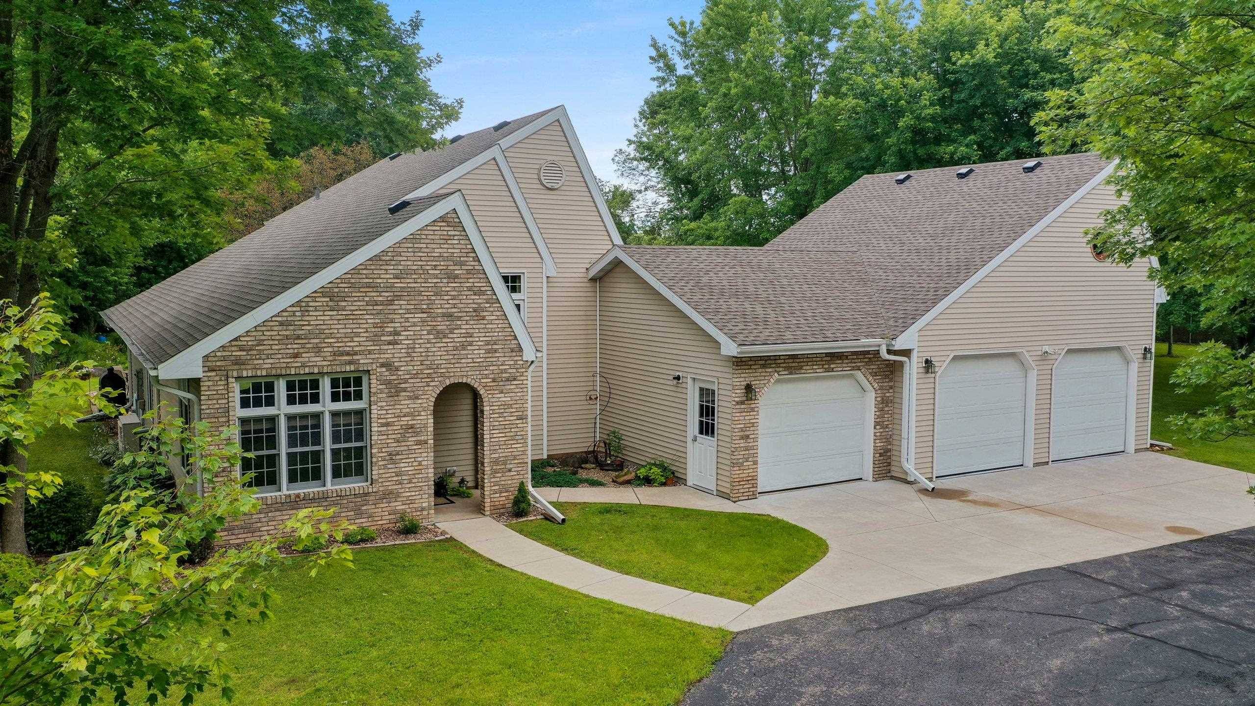 Hortonville, WI 54944,N1066 NORTH RD