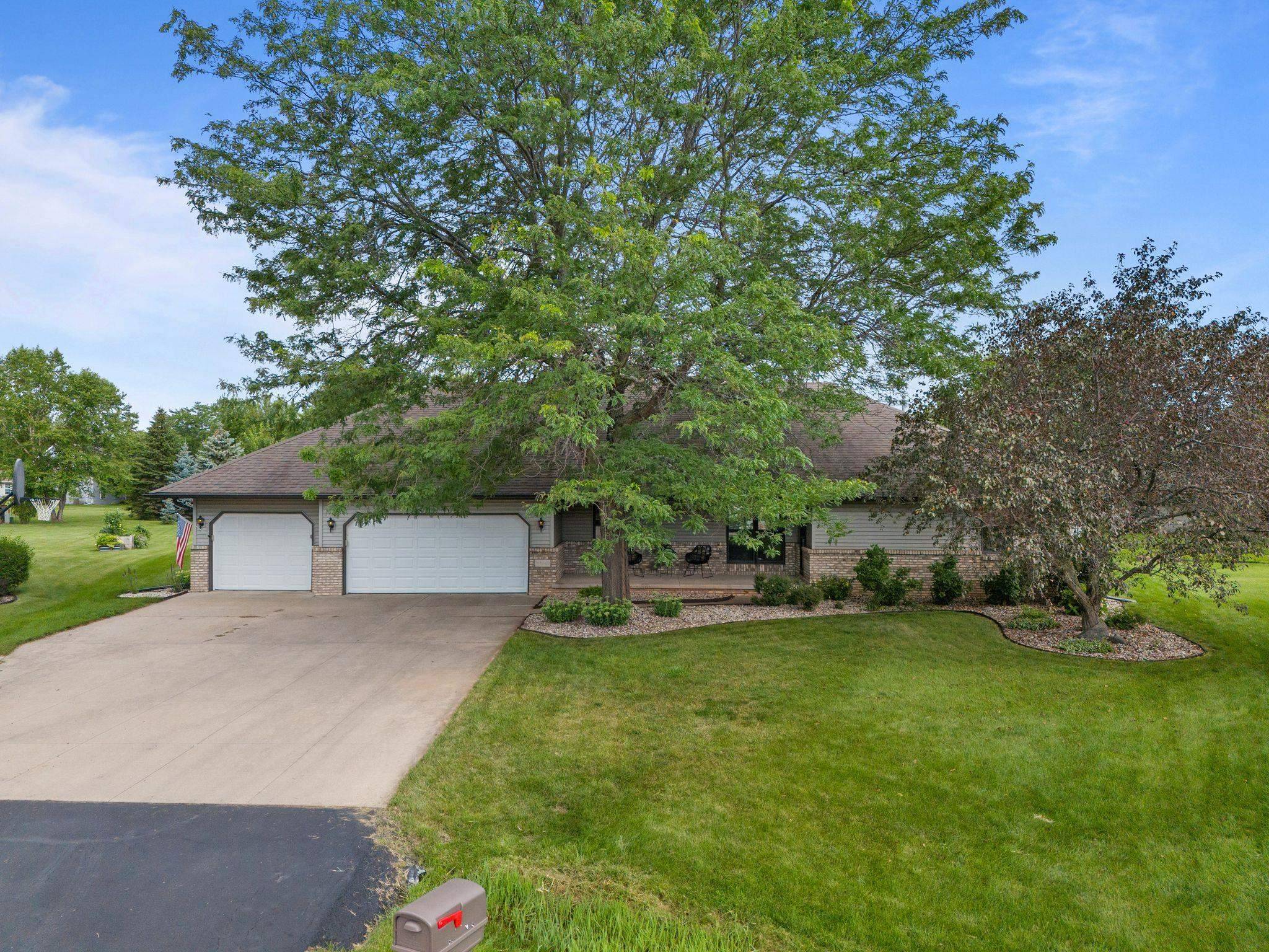 Appleton, WI 54915,W2540 PIONEER CT