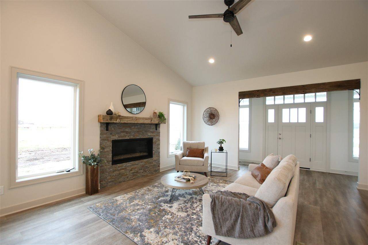 Fond Du Lac, WI 54937-7602,1382 LIGHTHOUSE VILLAGE RD