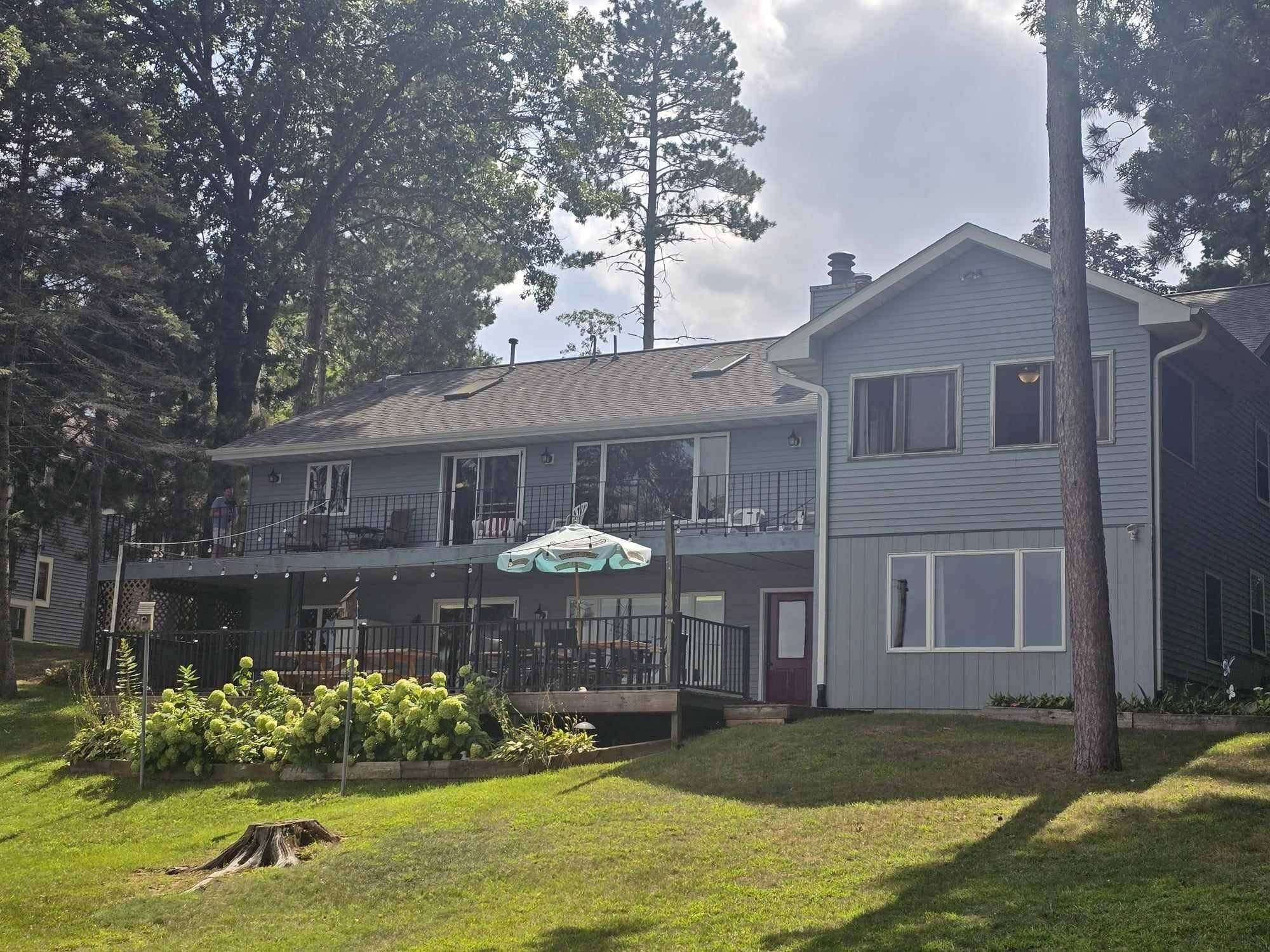 Wautoma, WI 54982,W6924 S SILVER LAKE RD