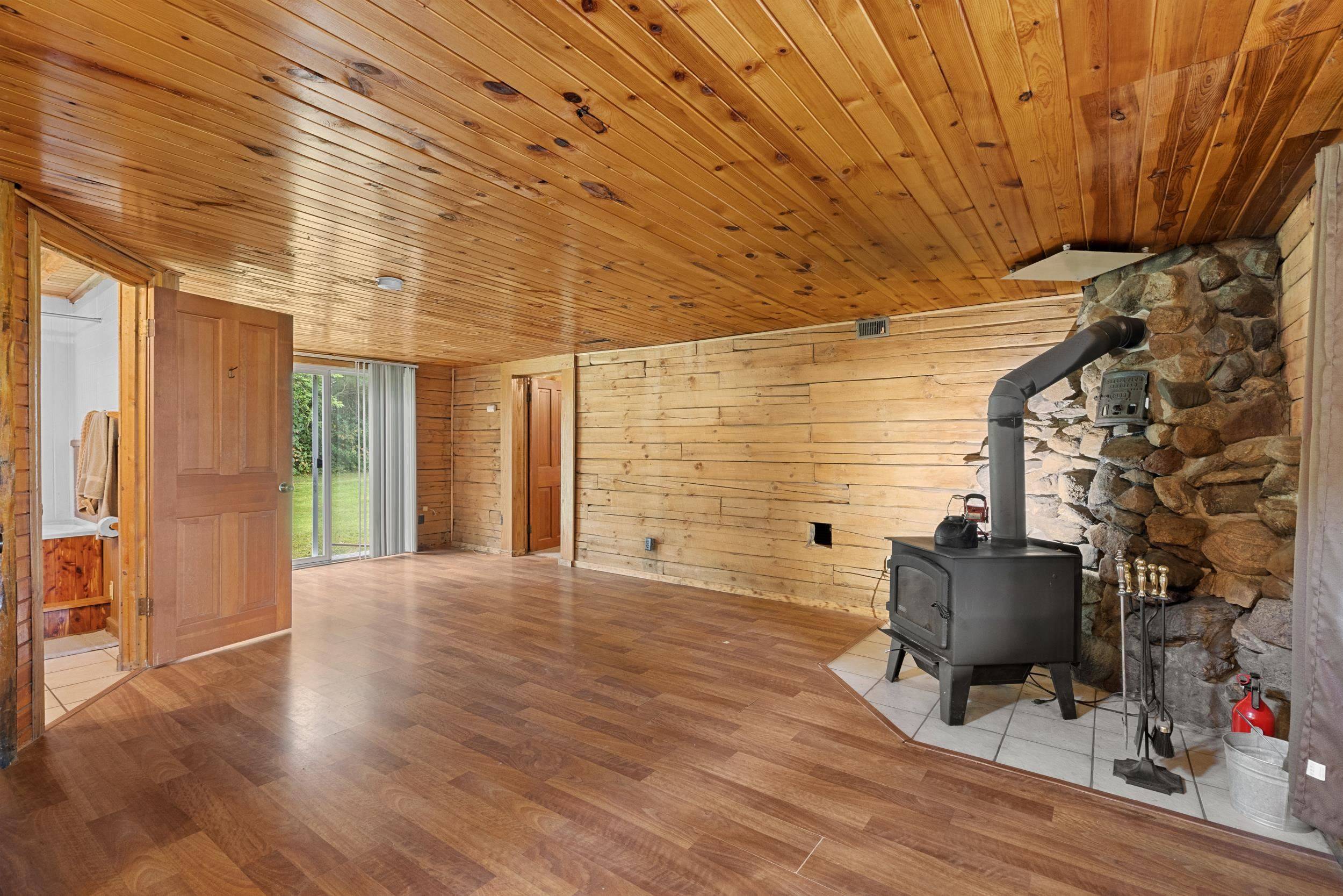 Montello, WI 53949,N3140 CO RD F