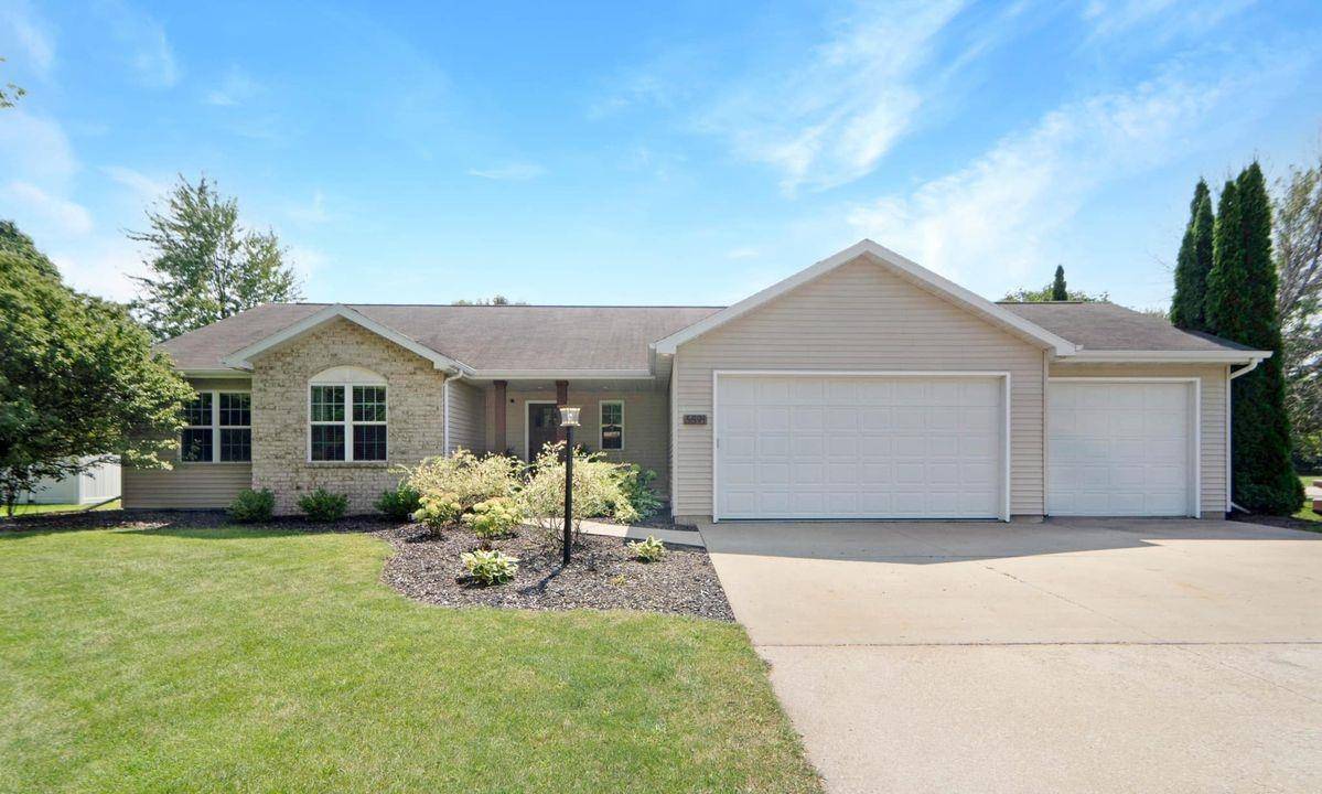 Appleton, WI 54915-5663,W5891 SWEET WILLIAM DR