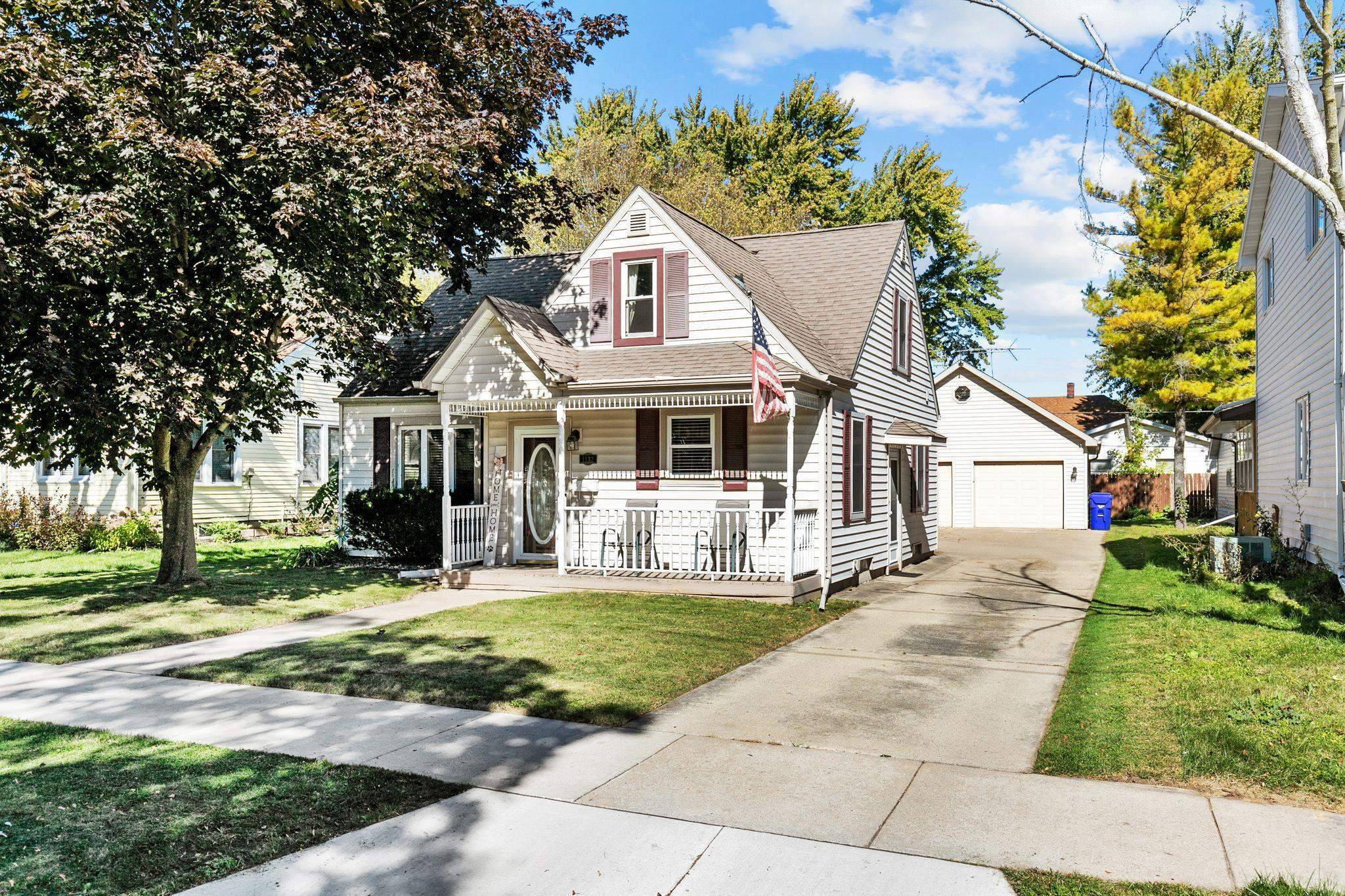 Appleton, WI 54914,1132 W SUMMER ST