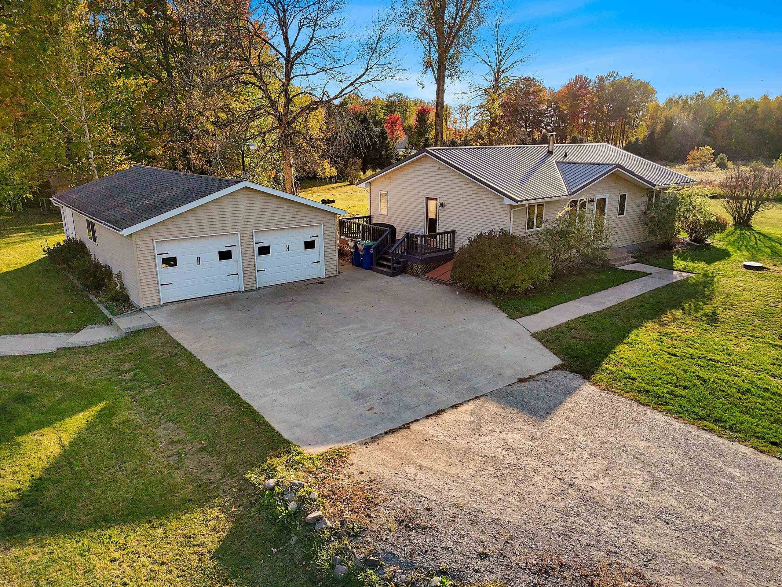 Shiocton, WI 54170,W5681 LINDSTEN RD