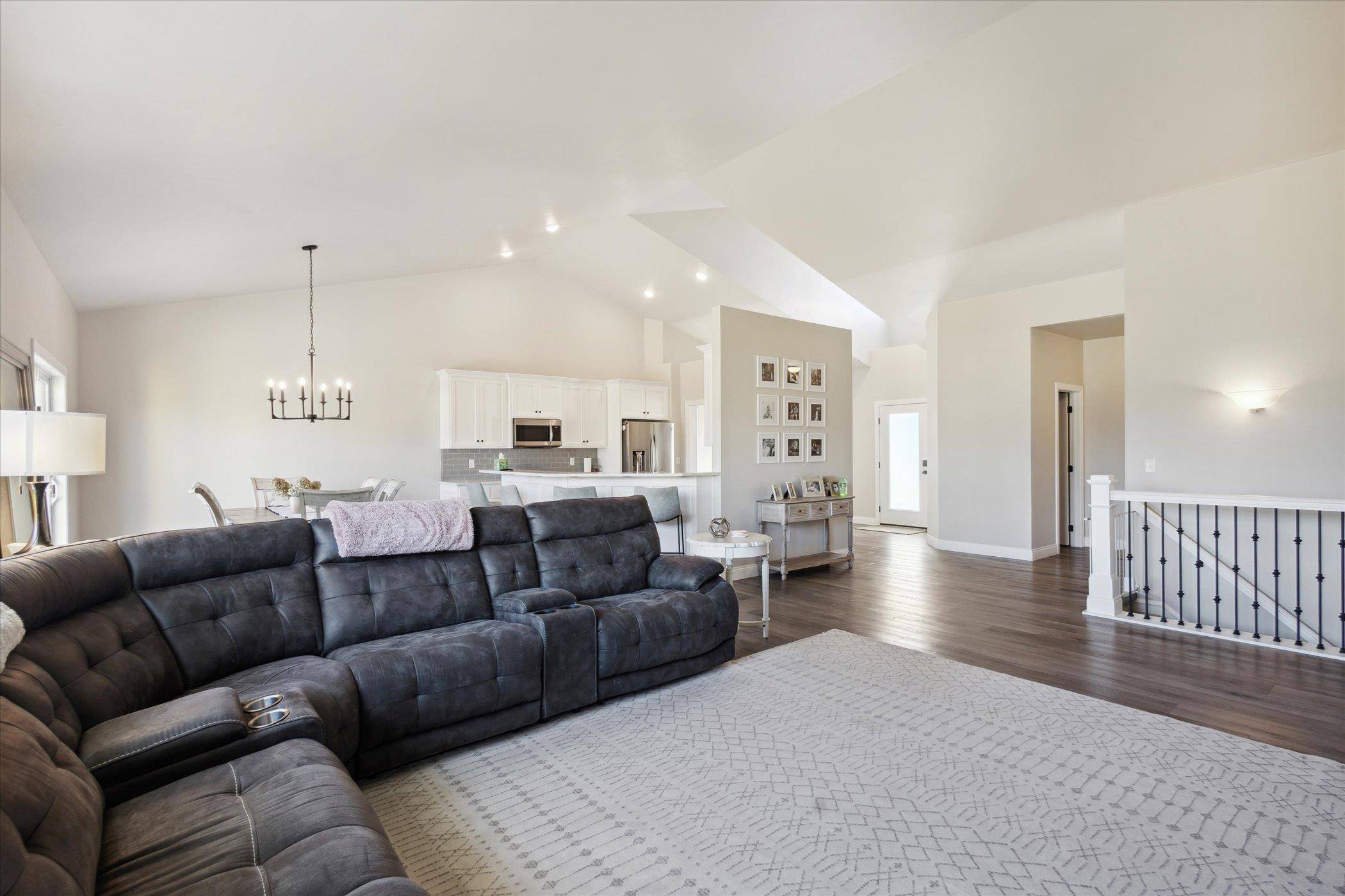 De Pere, WI 54115,7759 SUNSTONE CT