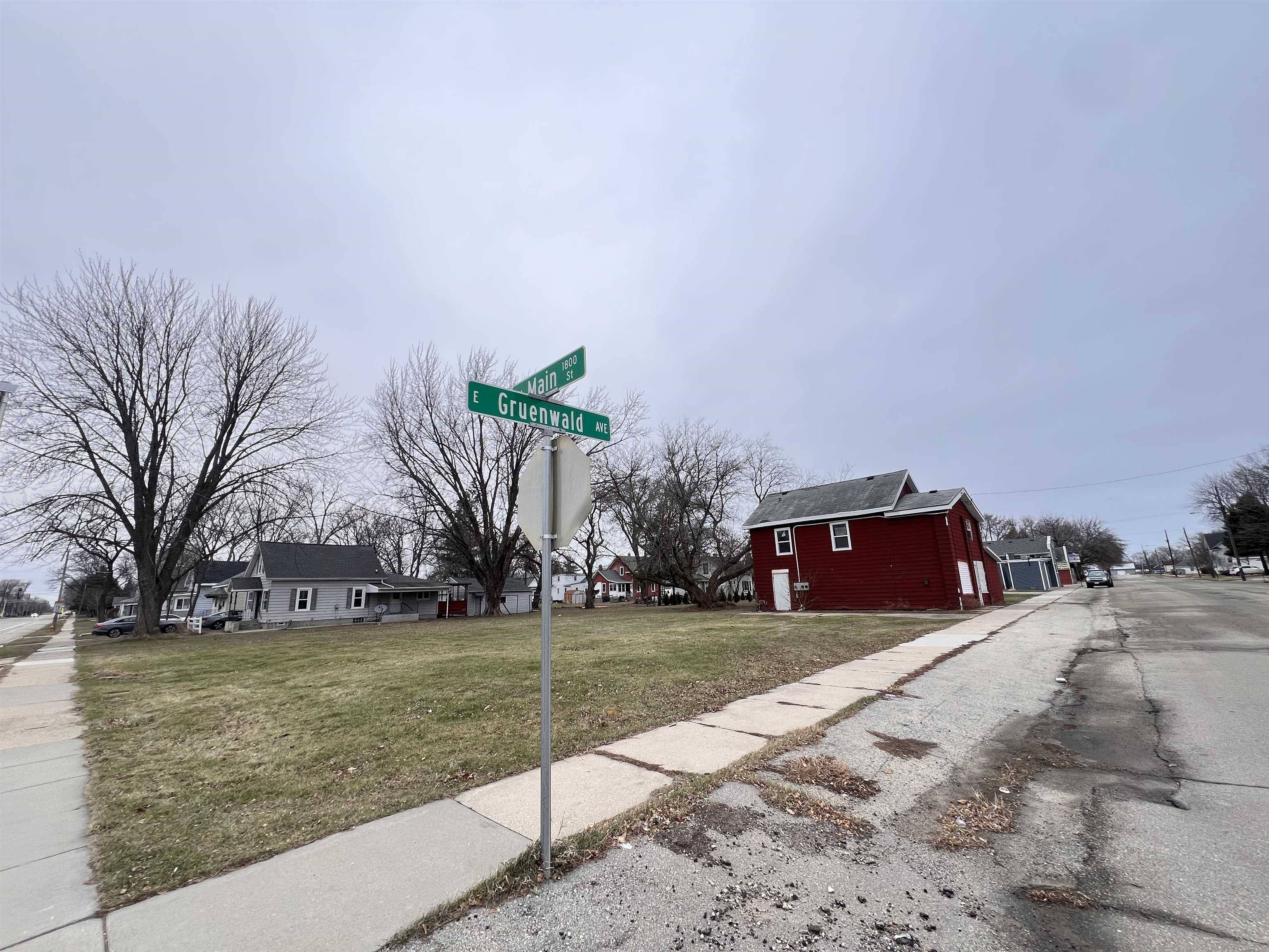 Oshkosh, WI 54901-2308,10 E GRUENWALD AVE