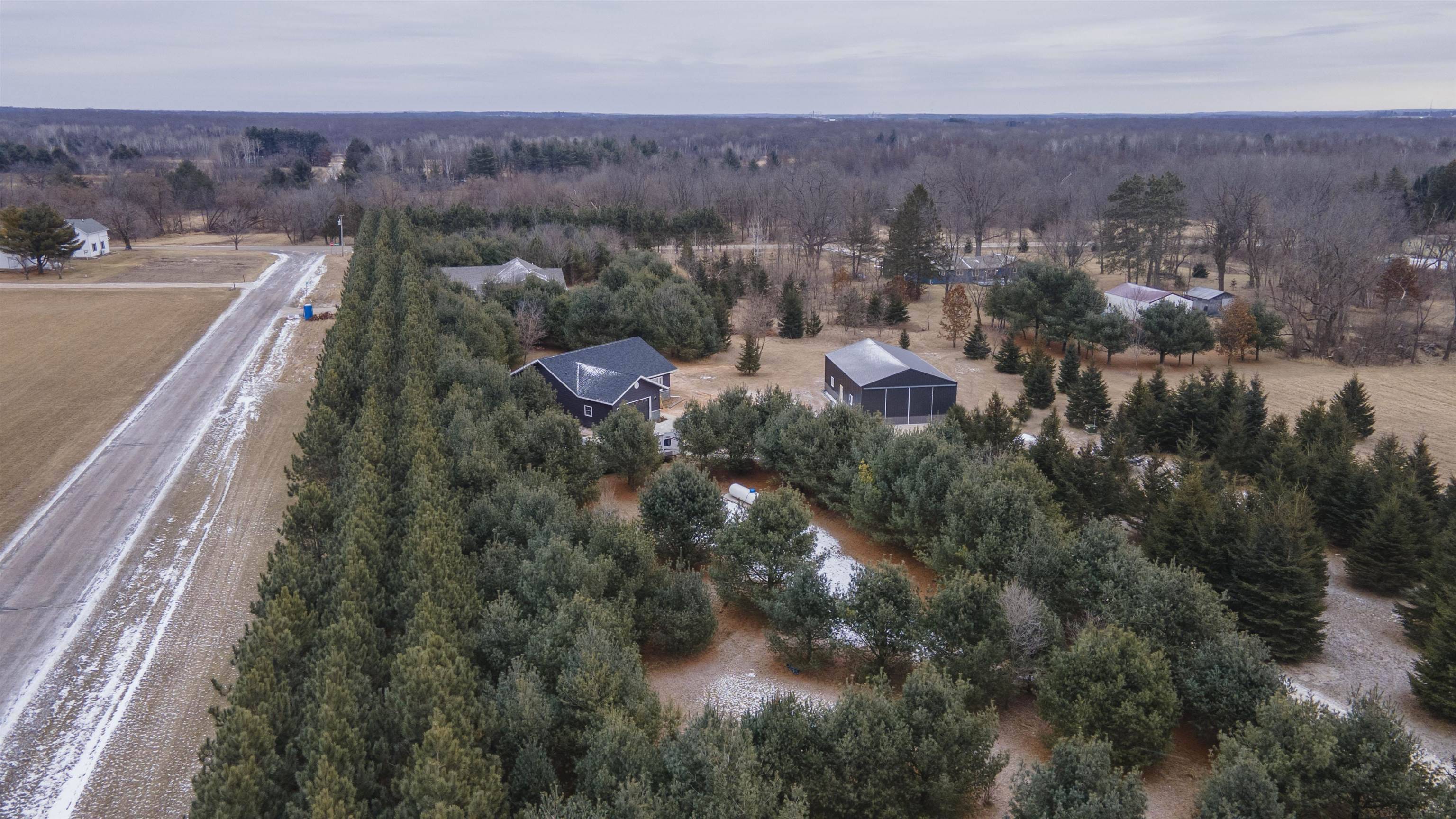 Redgranite, WI 54970,N2652 26TH LN