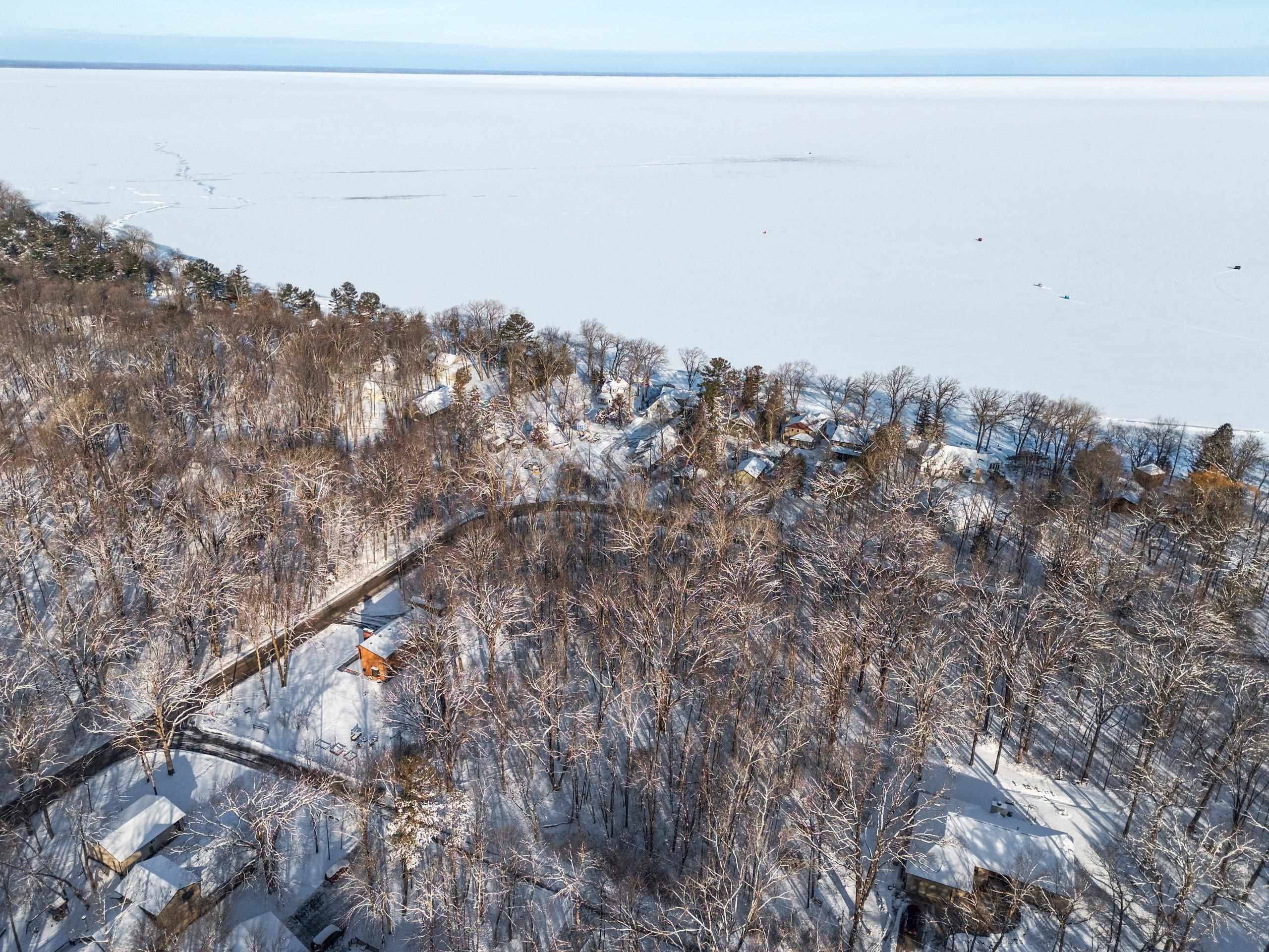 Green Bay, WI 54311,SWAN RD