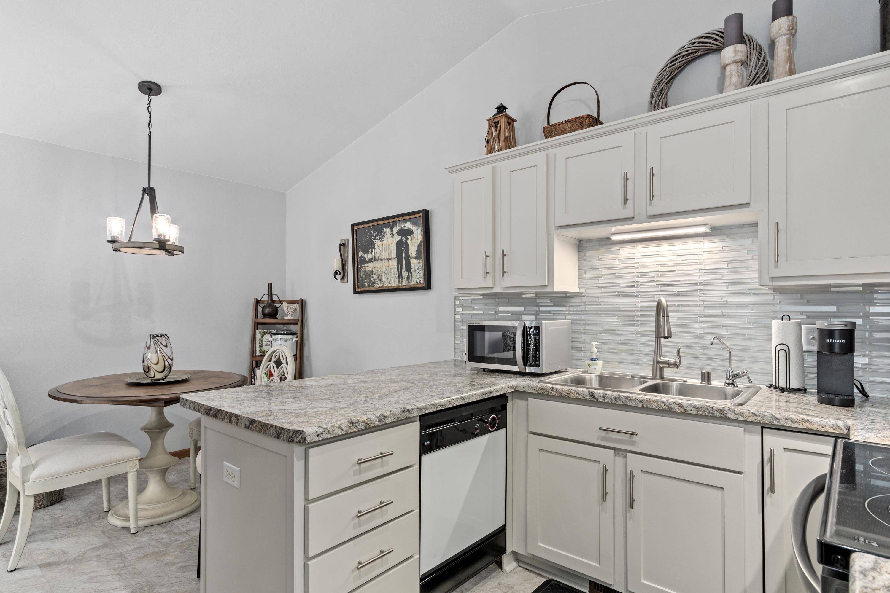 Fond Du Lac, WI 54935-1828,359 ROCKROSE DR #3
