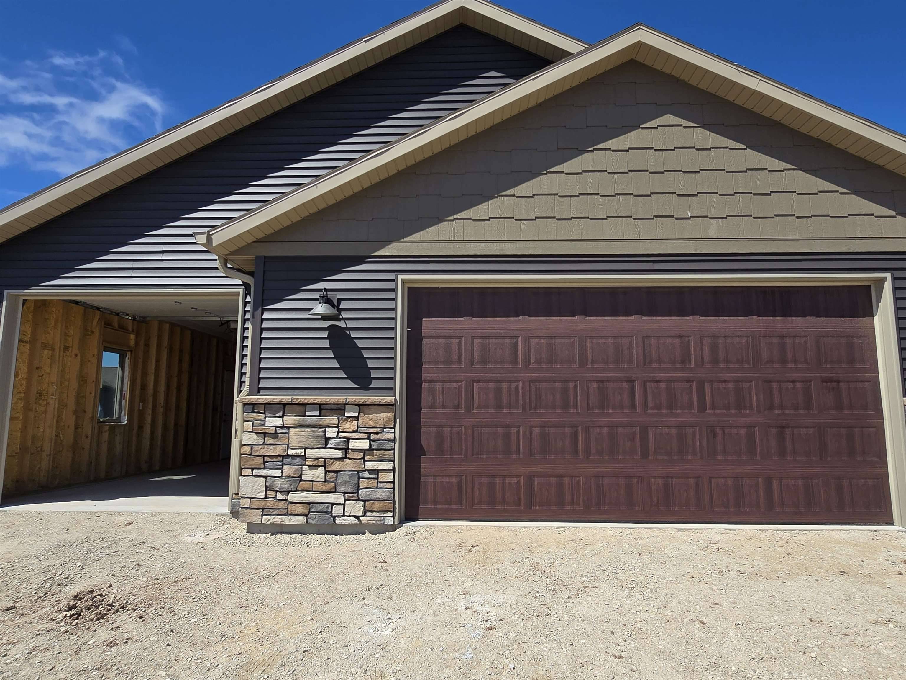 Fond Du Lac, WI 54937,N5918 MEADOWVIEW LN