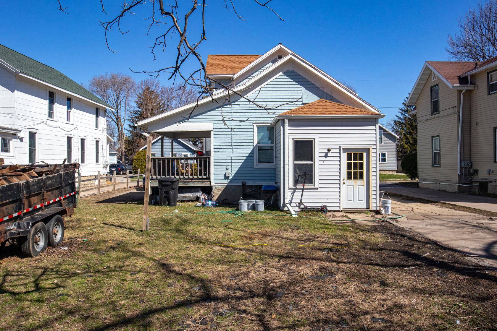 Oshkosh, WI 54901-3621,757 WOODLAND AVE
