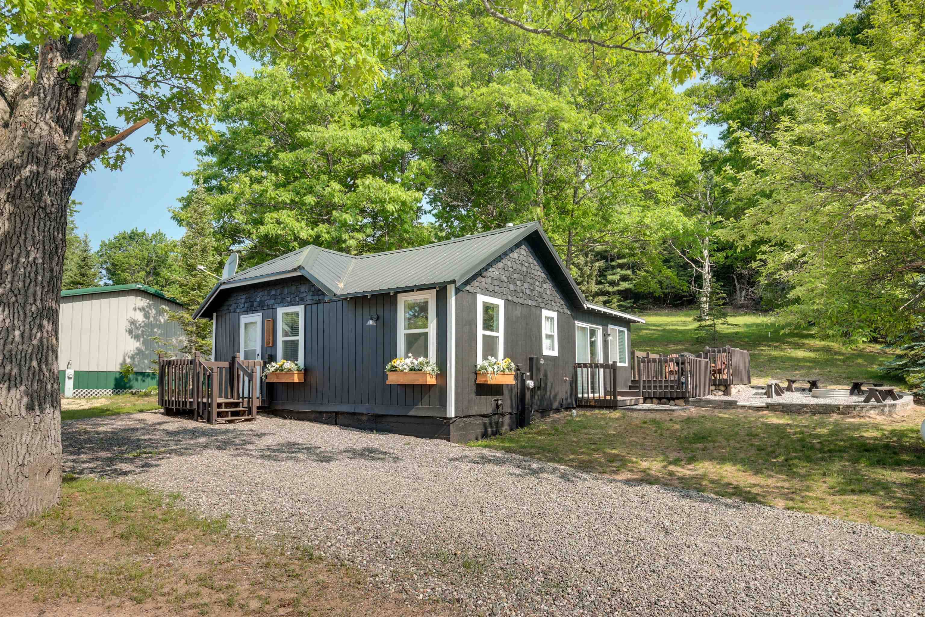 Eagle River, WI 54521,4846 PIKE BAY RD #12