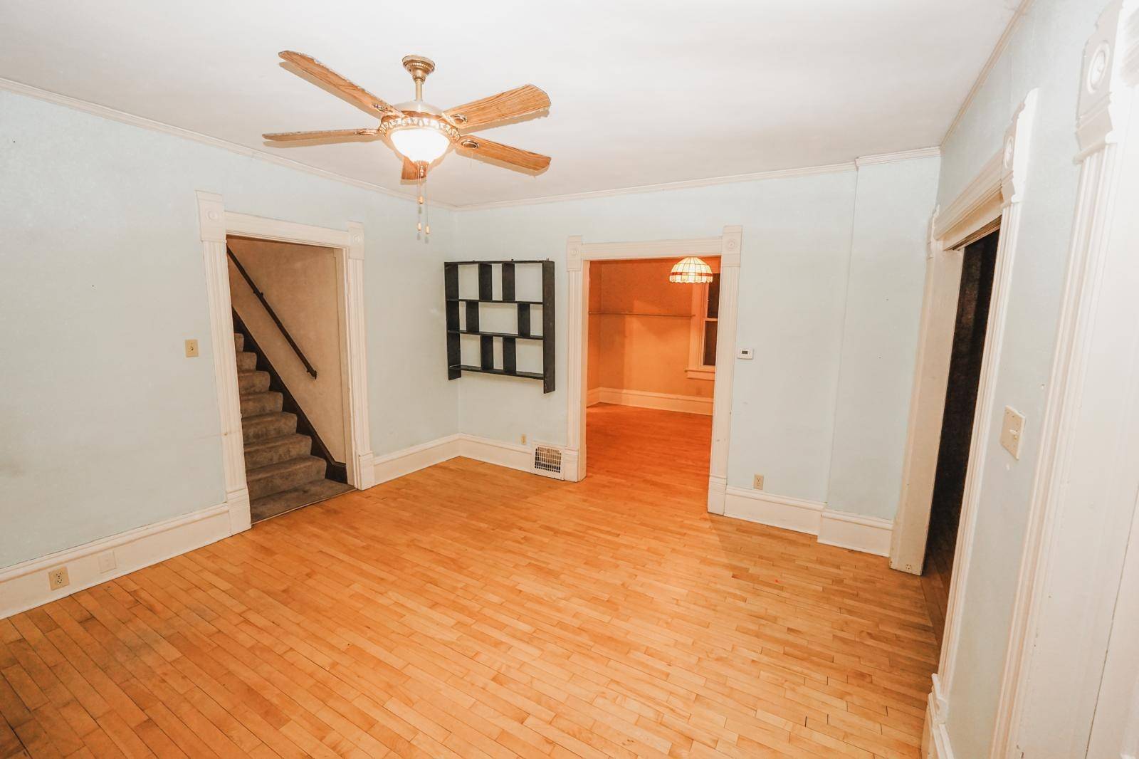 Fond Du Lac, WI 54935,332 6TH ST