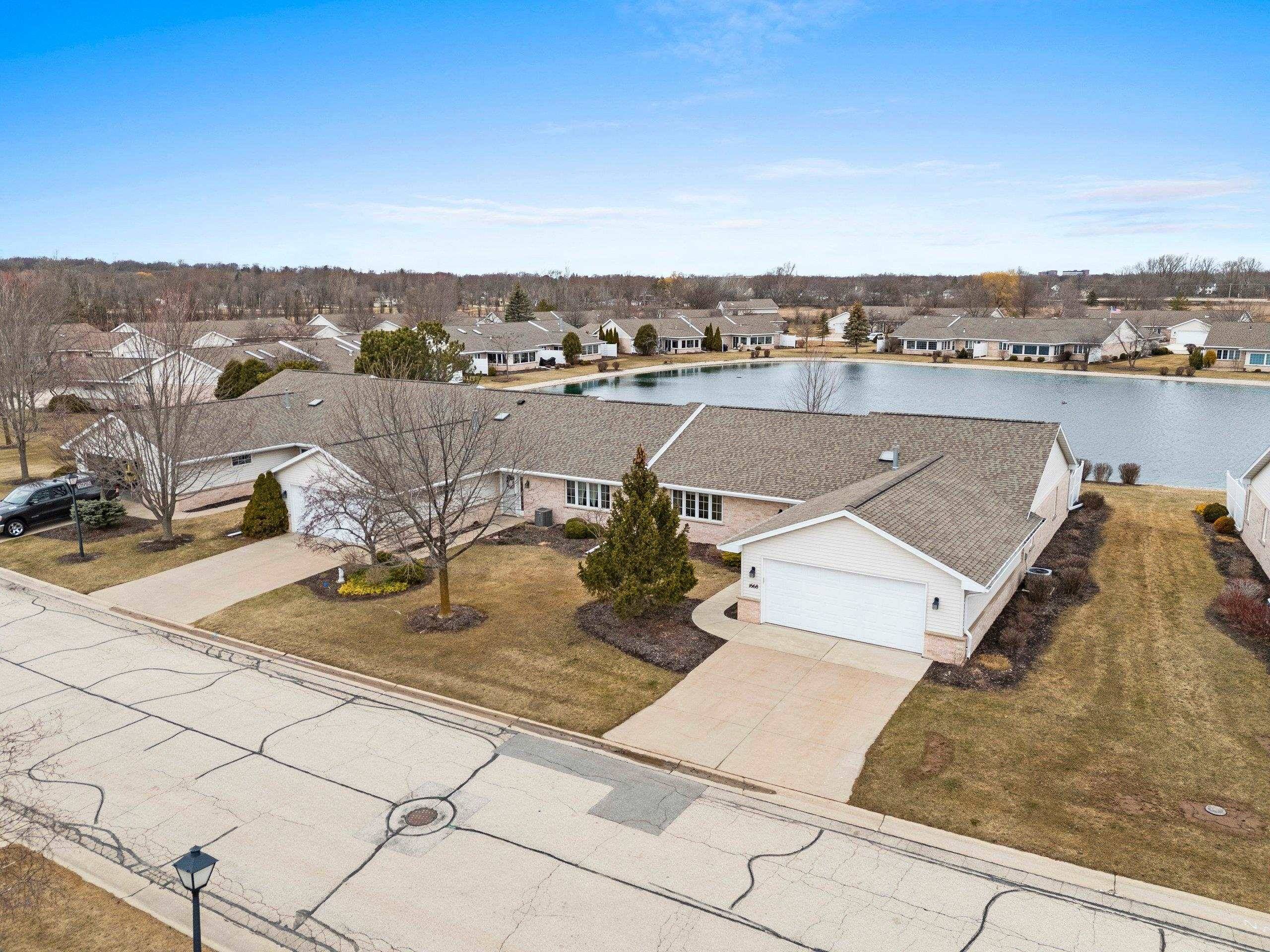 Green Bay, WI 54311-4207,1668 TWIN LAKES CIR