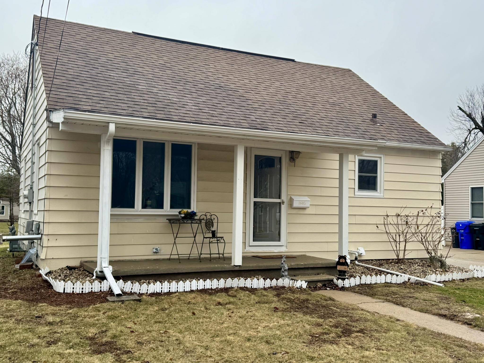 Appleton, WI 54915,1605 S JACKSON ST