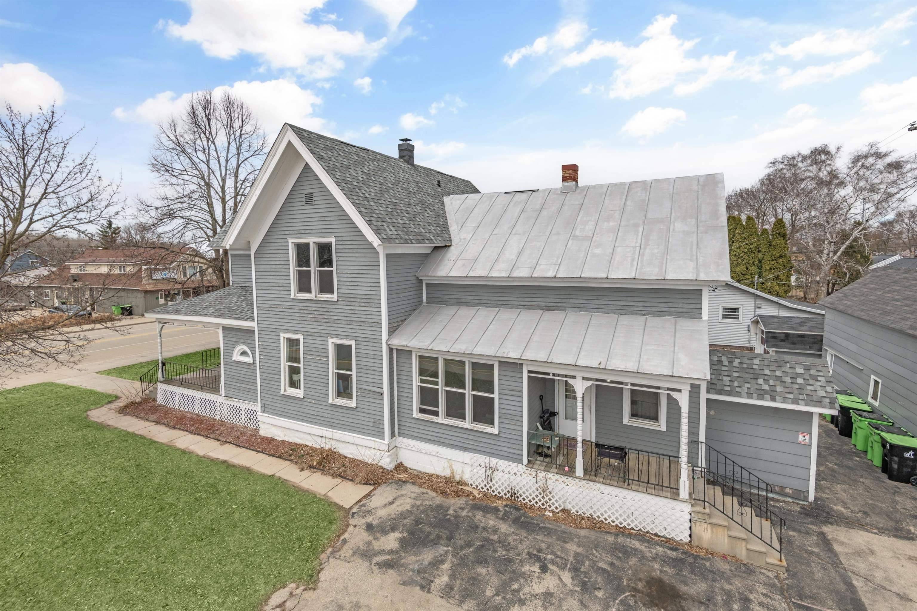 Oconto Falls, WI 54154-1047,204 N MAIN ST