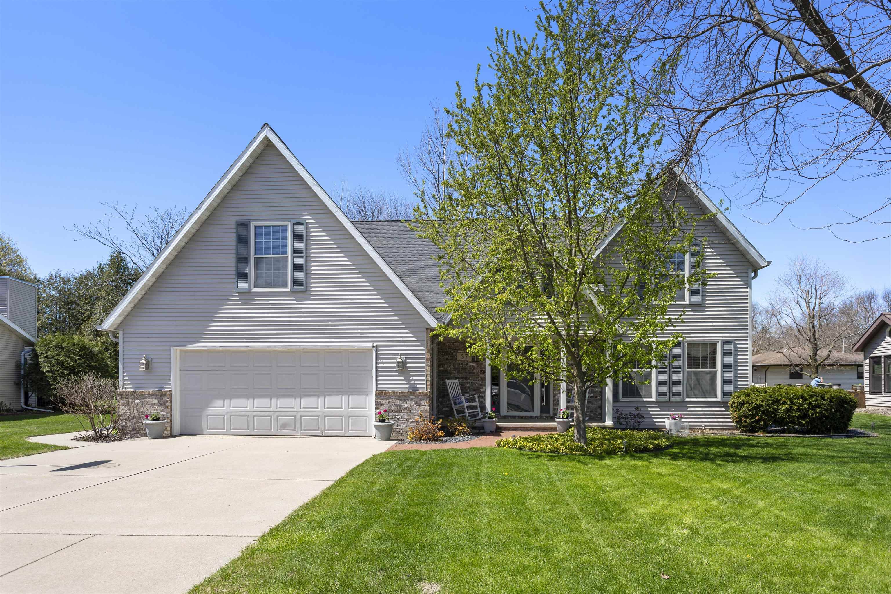Appleton, WI 54915,37 PHEASANT CT