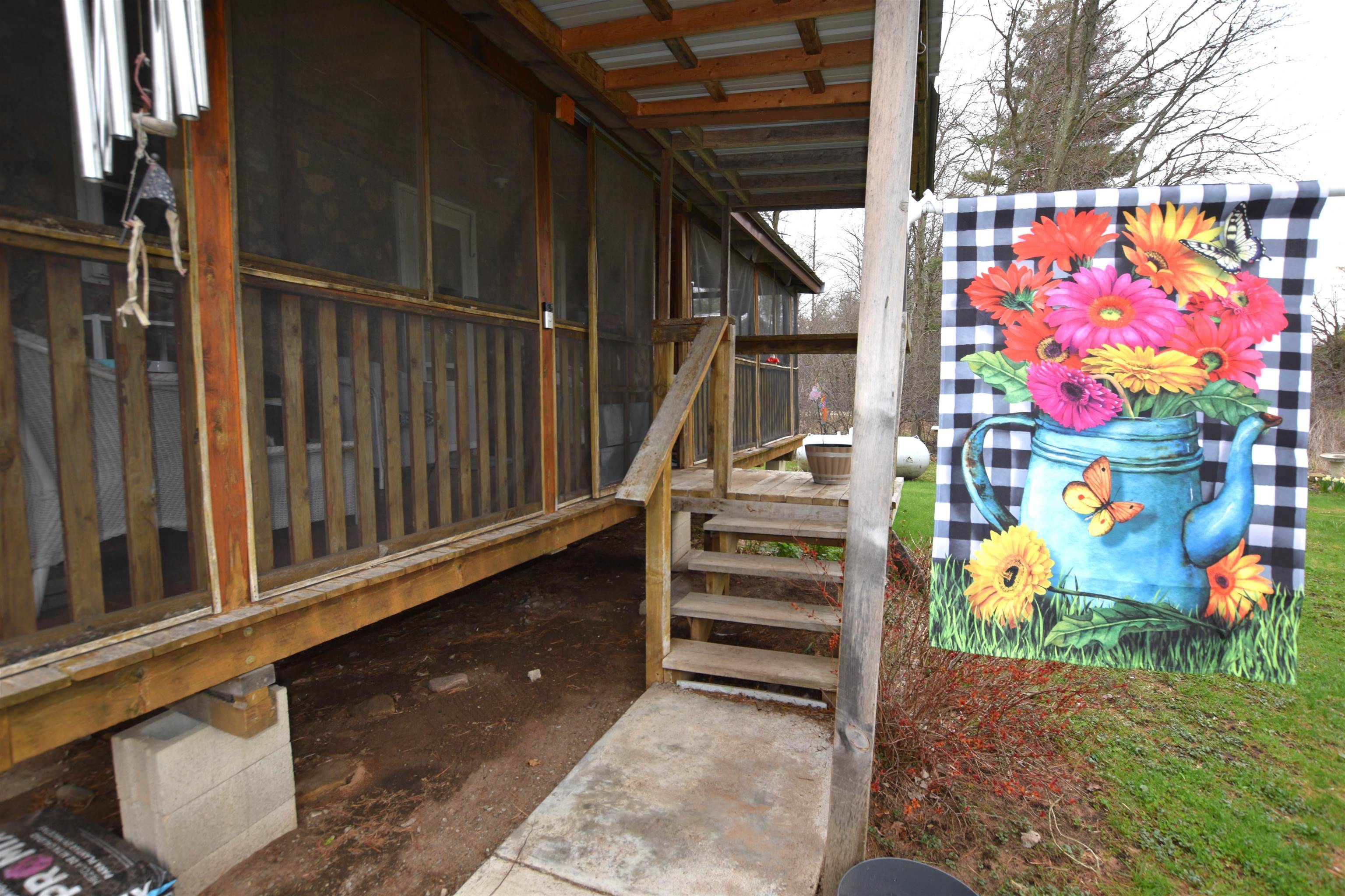 Marinette, WI 54143,W2408 SEQUIN RD