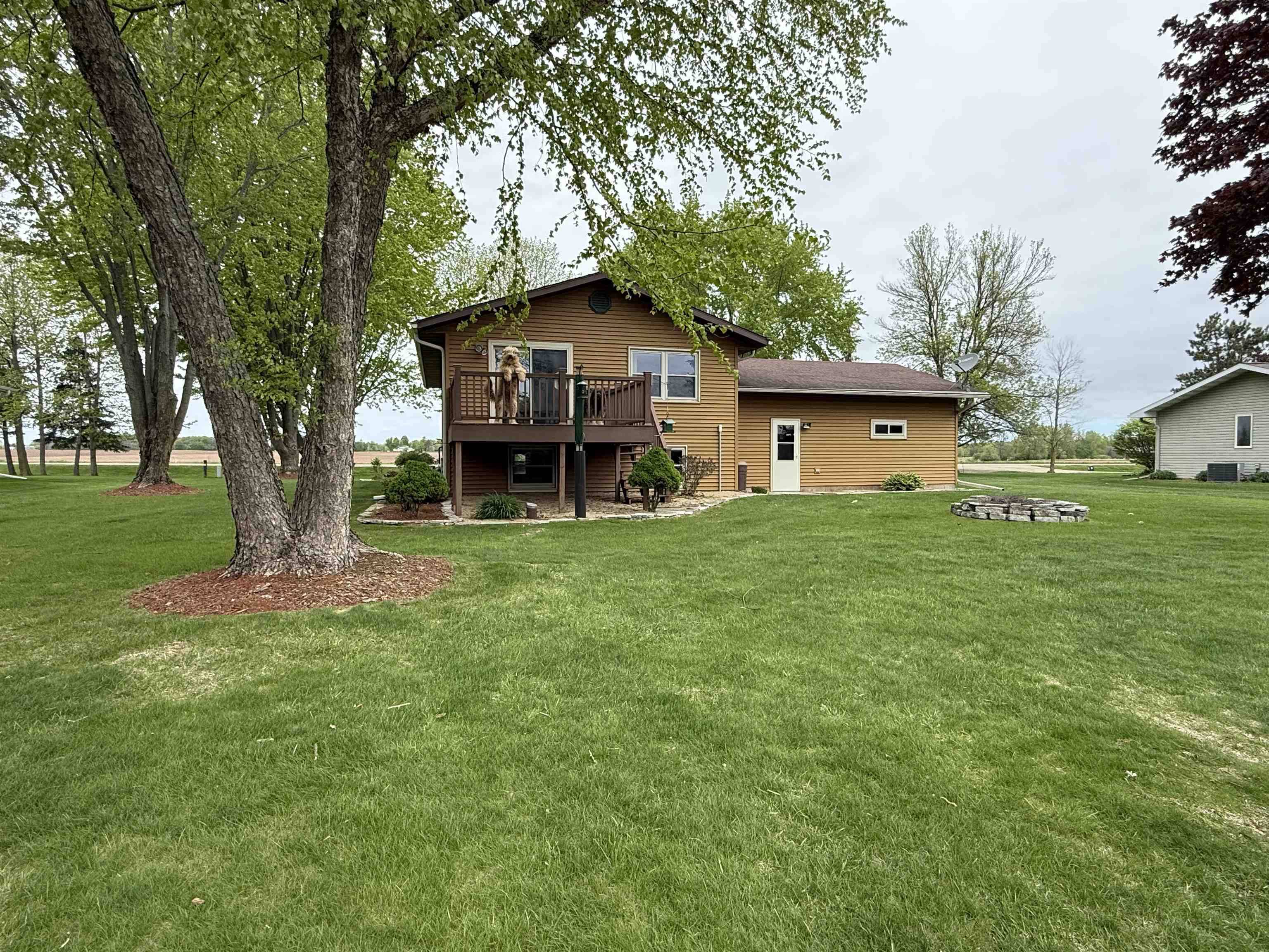 Shawano, WI 54166,N5818 WOLF RIVER RD